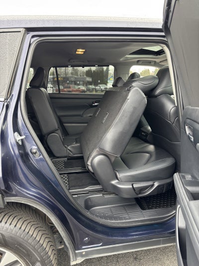 2022 Toyota Highlander XLE AWD