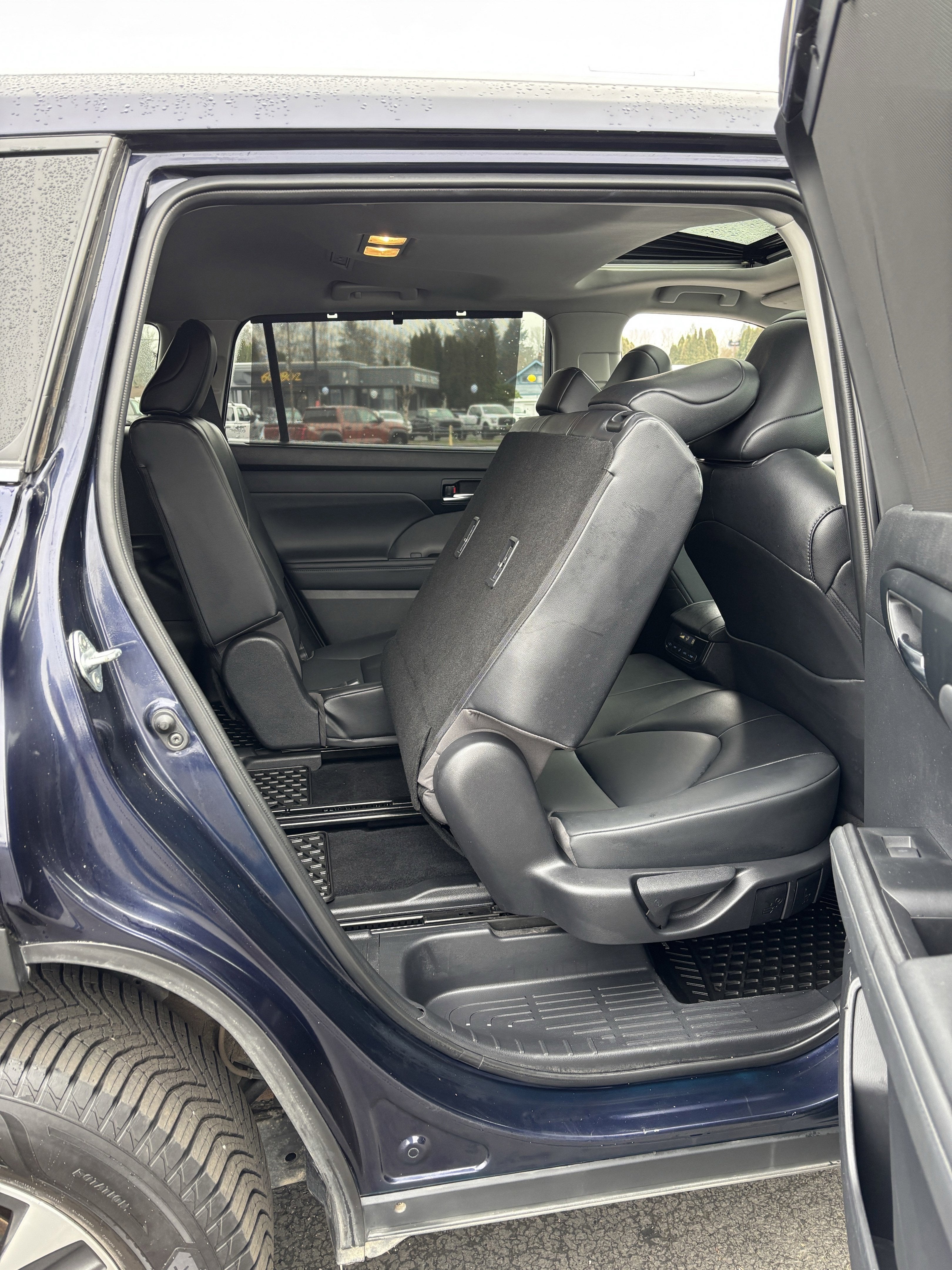 2022 Toyota Highlander XLE AWD