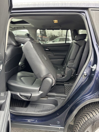 2022 Toyota Highlander XLE AWD