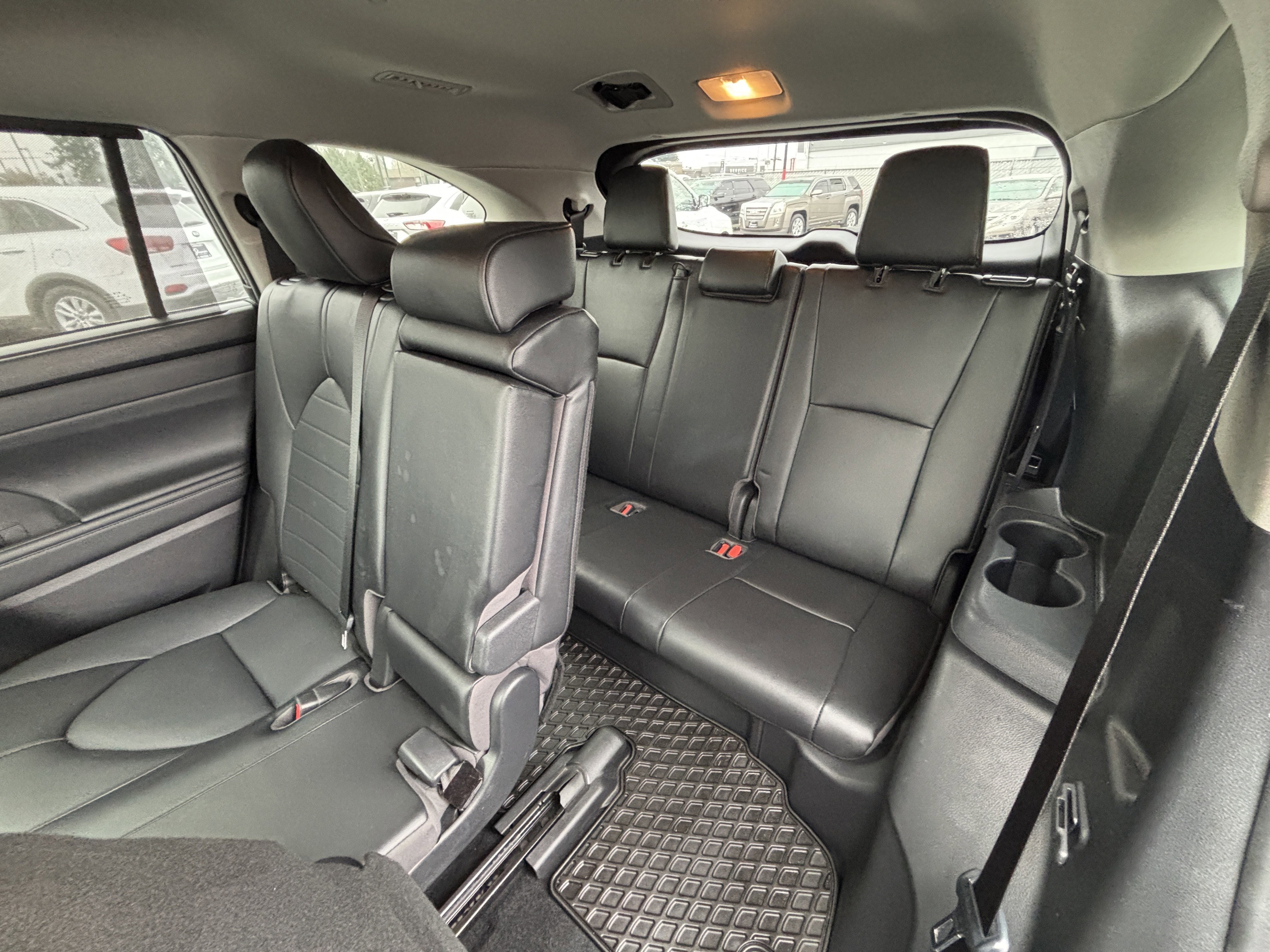 2022 Toyota Highlander XLE AWD