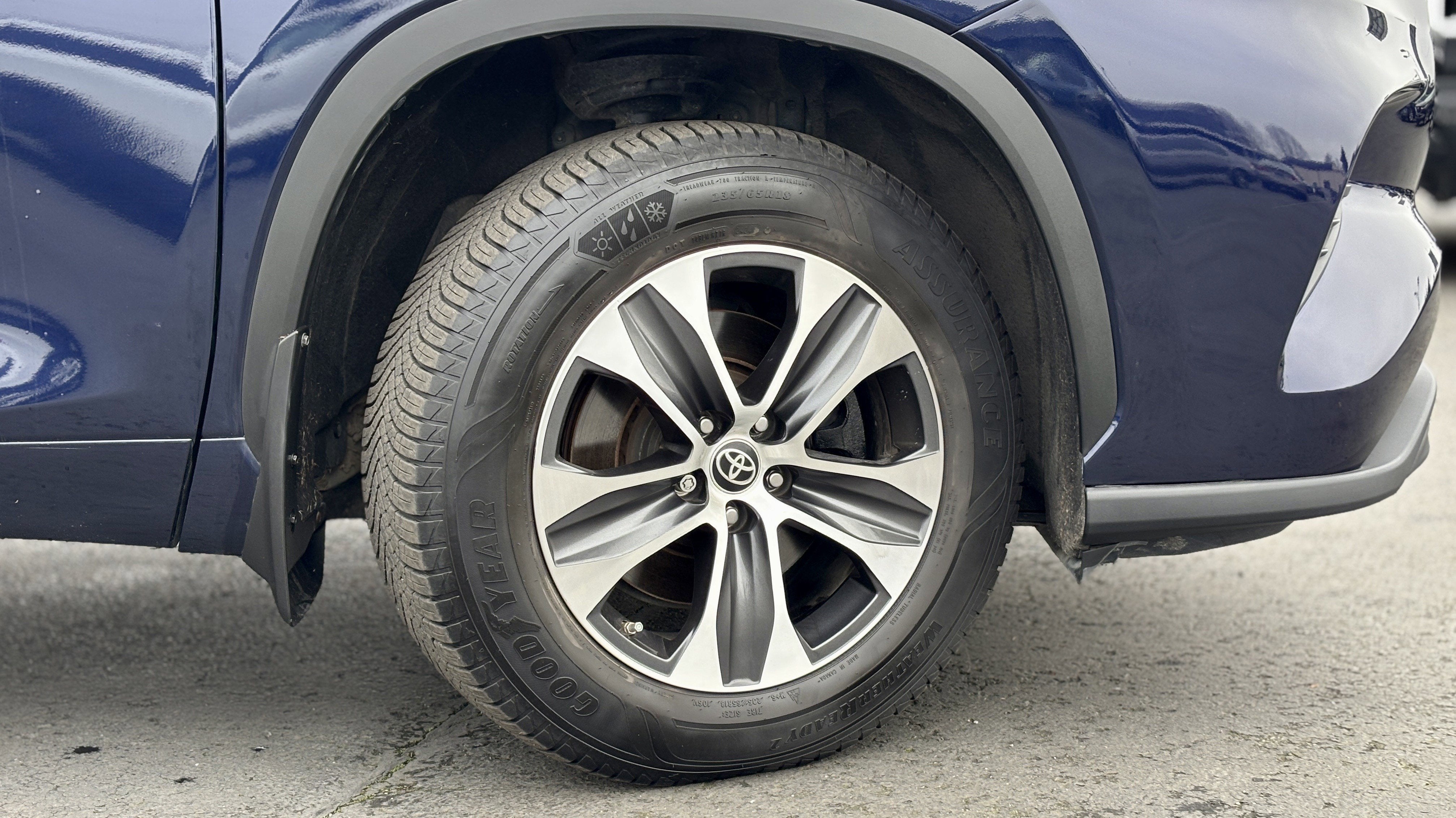 2022 Toyota Highlander XLE AWD