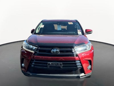 2017 Toyota Highlander SE