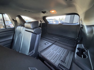 2023 Toyota Highlander Hybrid XLE AWD