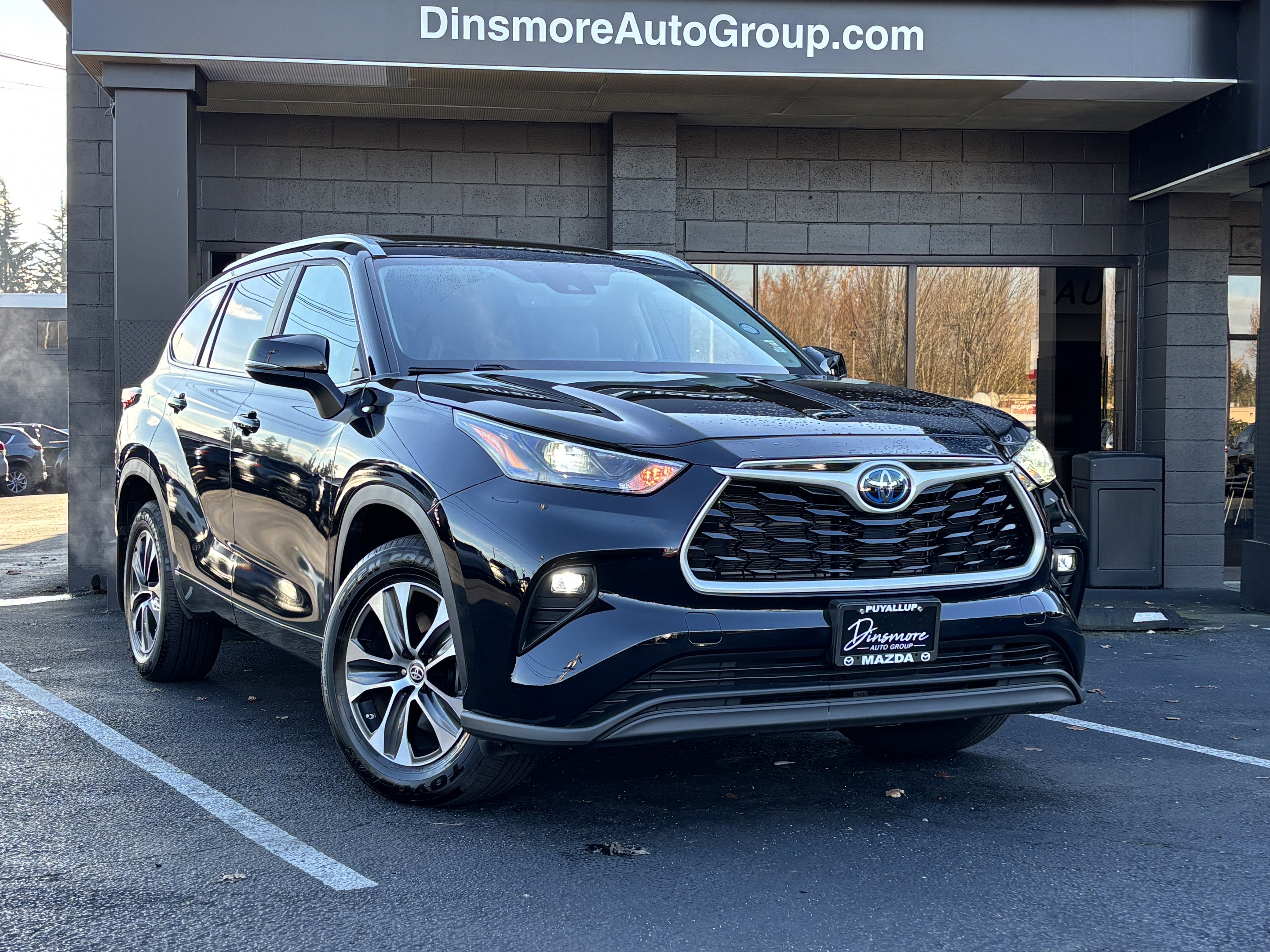 2023 Toyota Highlander Hybrid XLE AWD
