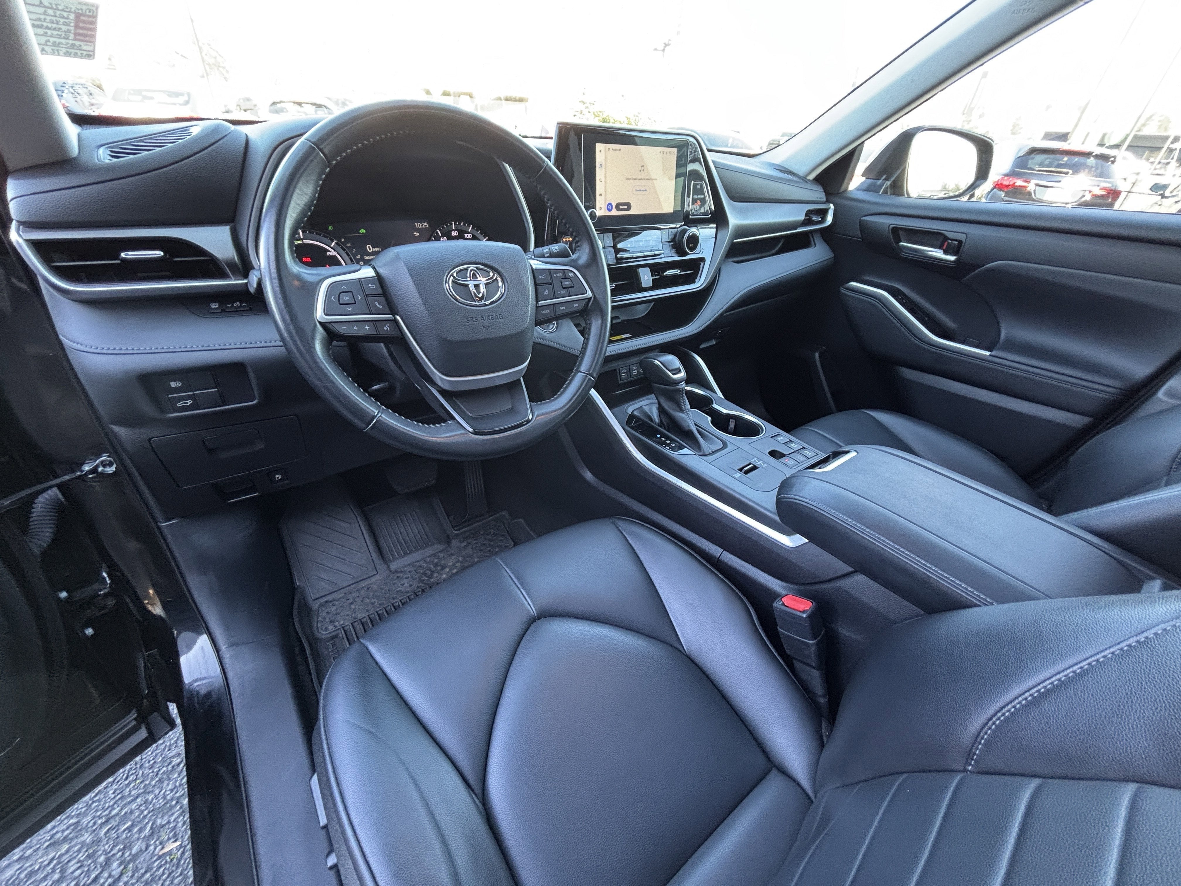 2023 Toyota Highlander Hybrid XLE AWD