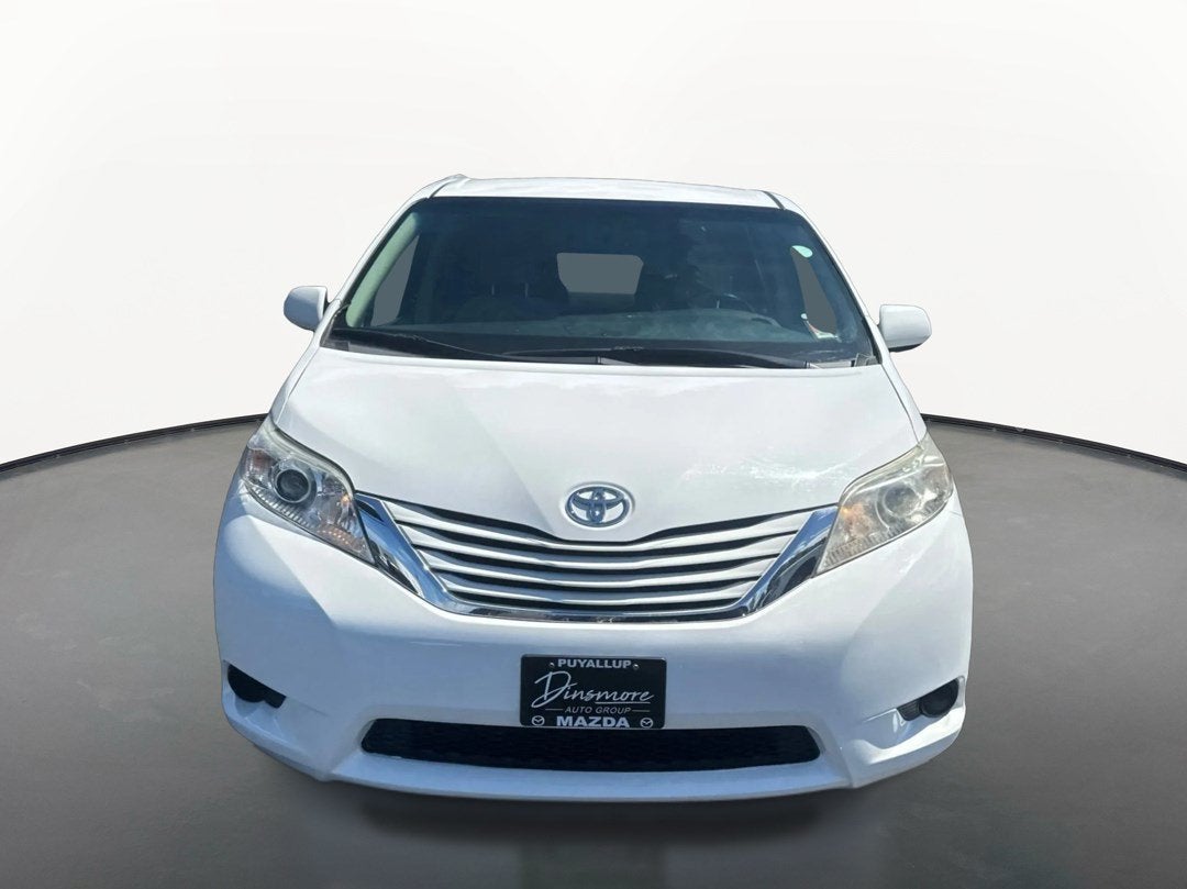 2017 Toyota Sienna LE