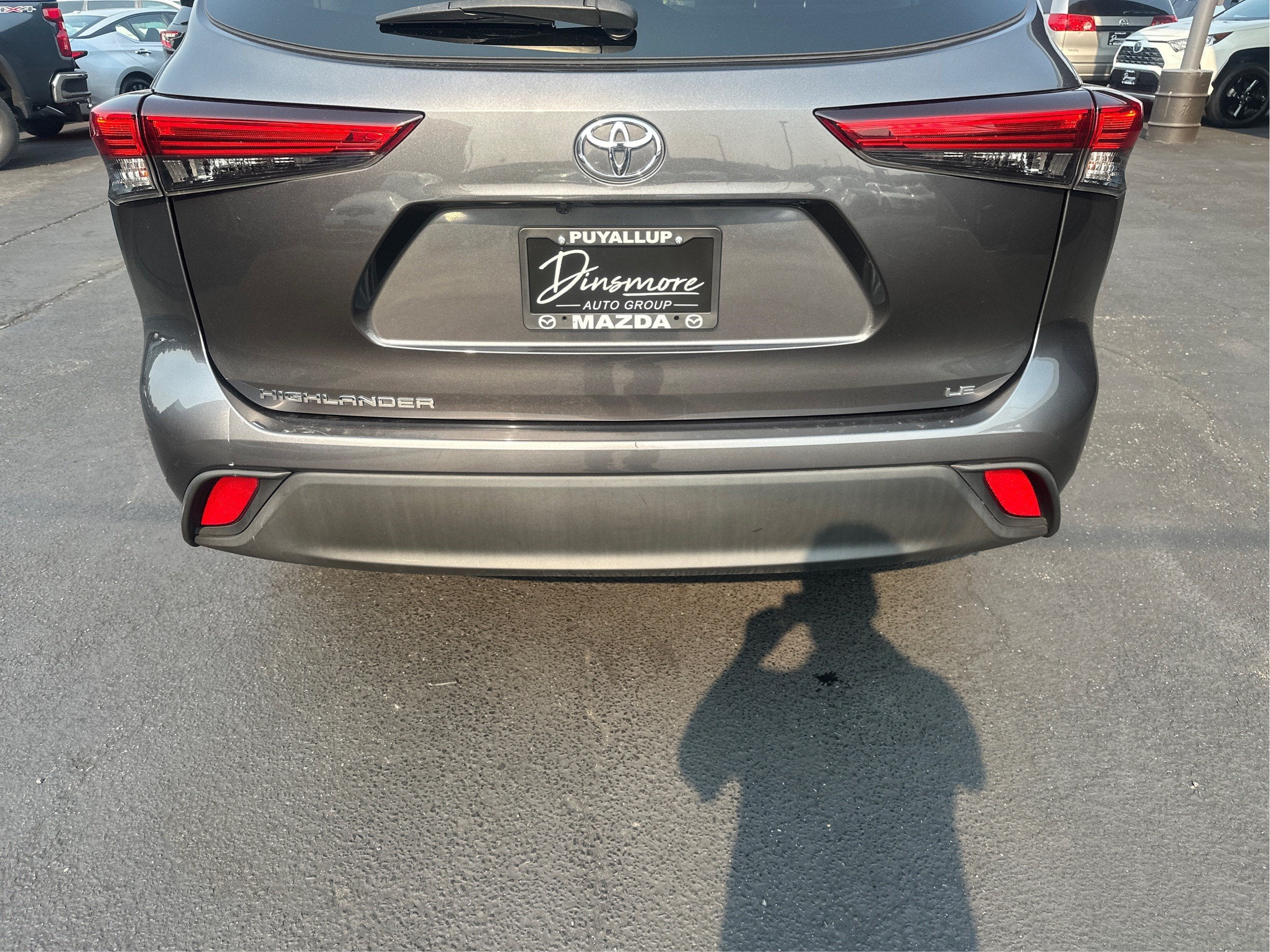 2020 Toyota Highlander LE