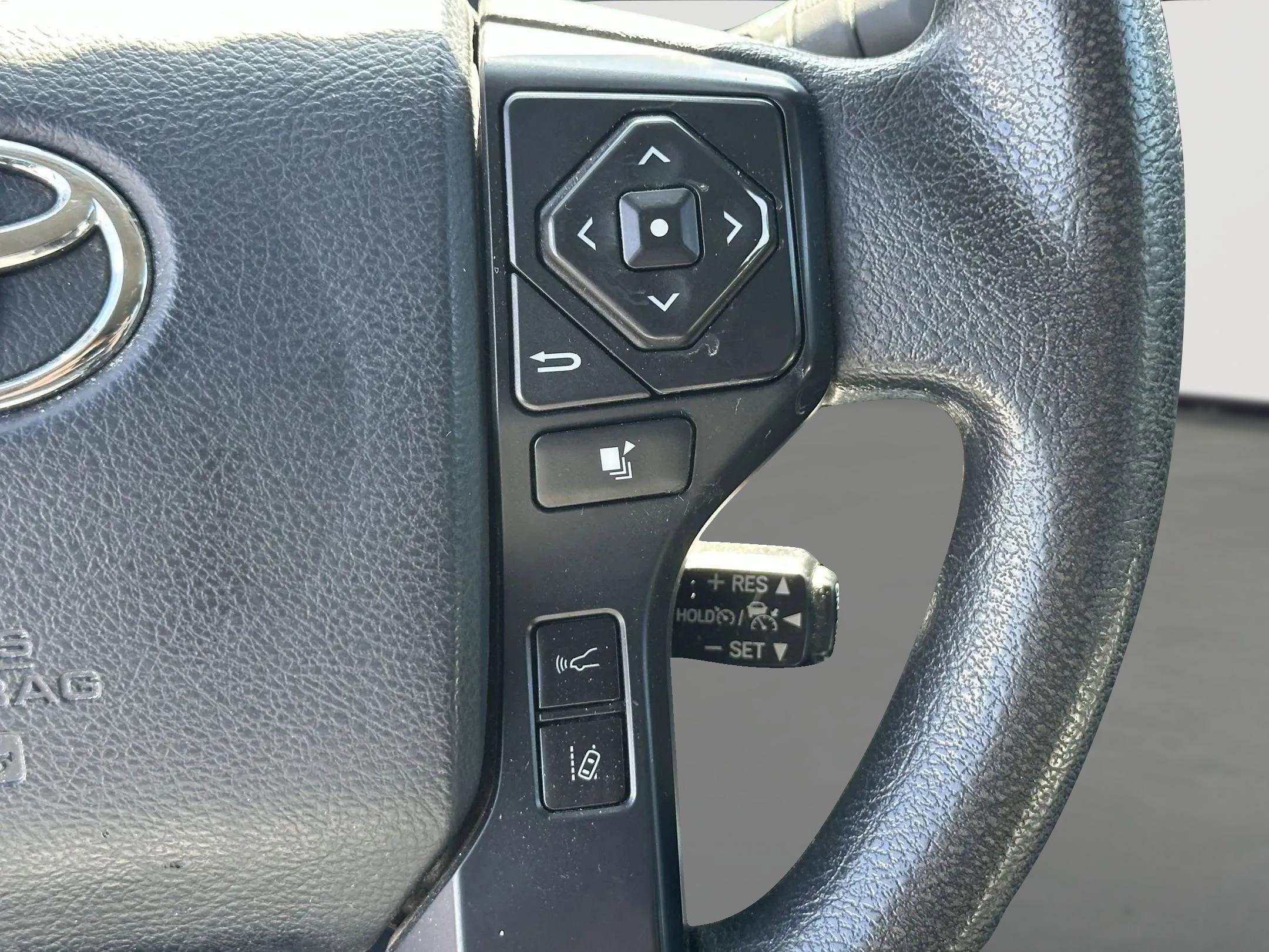 2020 Toyota Tacoma 4WD SR5