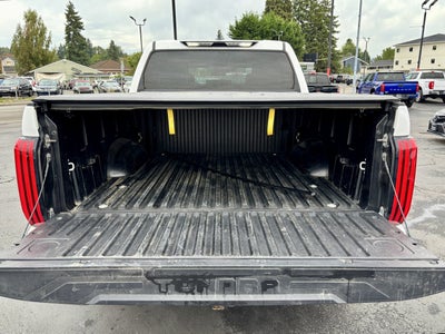 2022 Toyota Tundra 4WD SR5