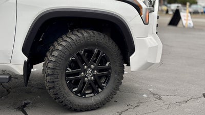 2022 Toyota Tundra 4WD SR5
