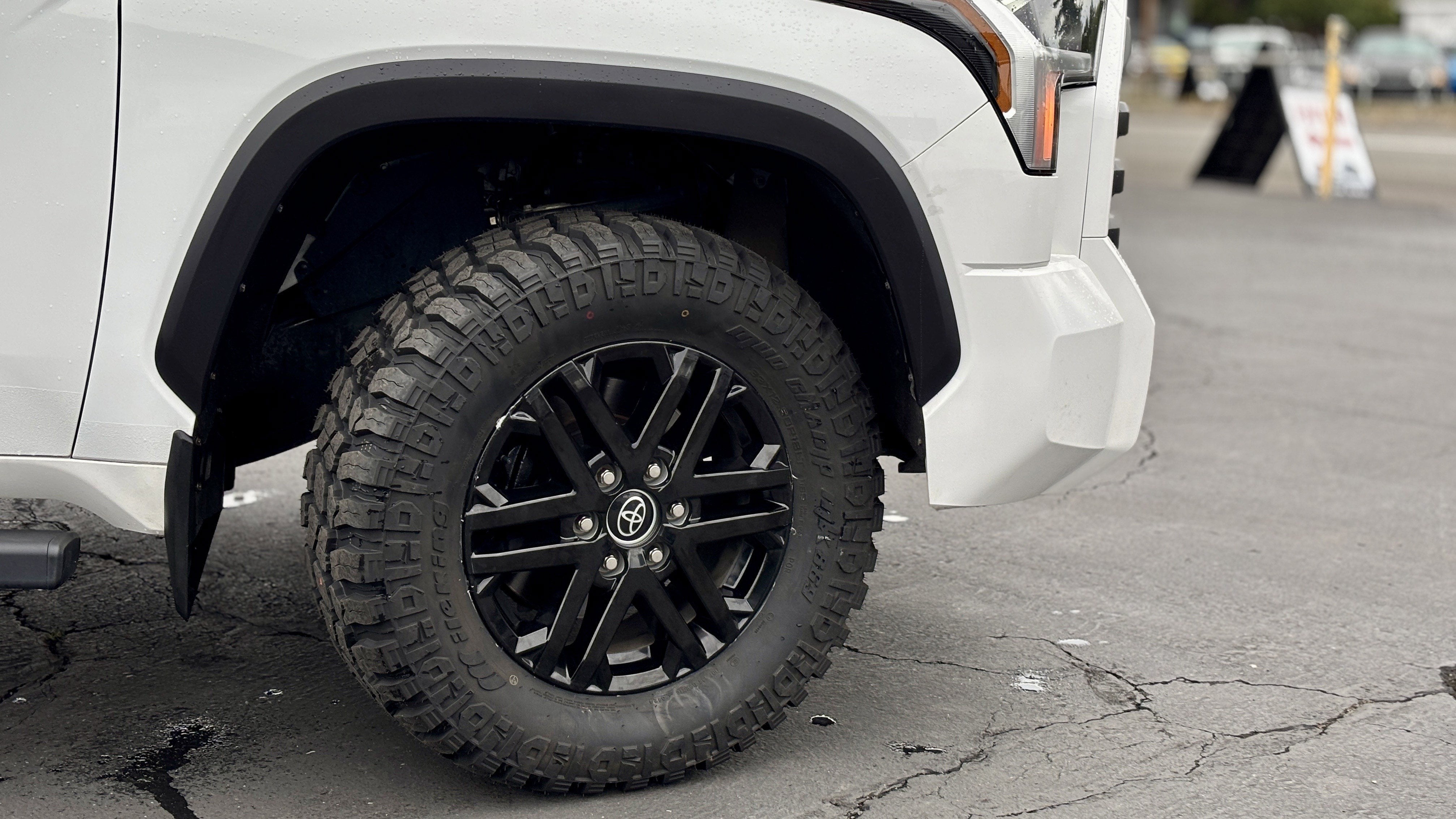 2022 Toyota Tundra 4WD SR5