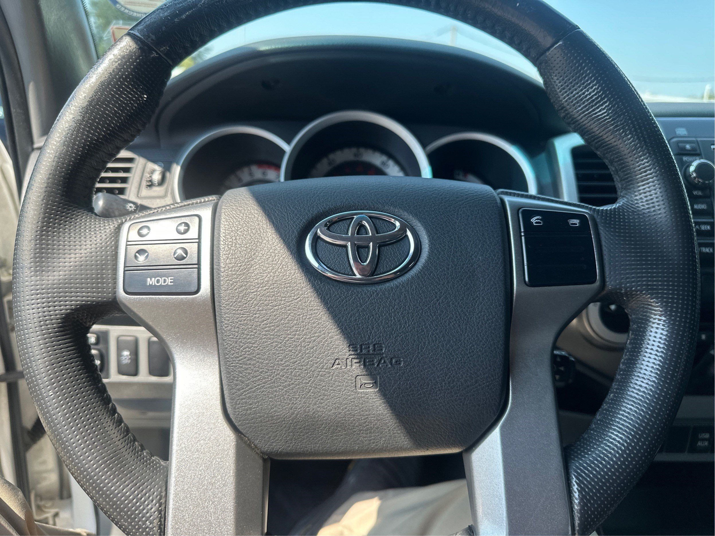 2013 Toyota Tacoma 4WD Double Cab LB V6 AT