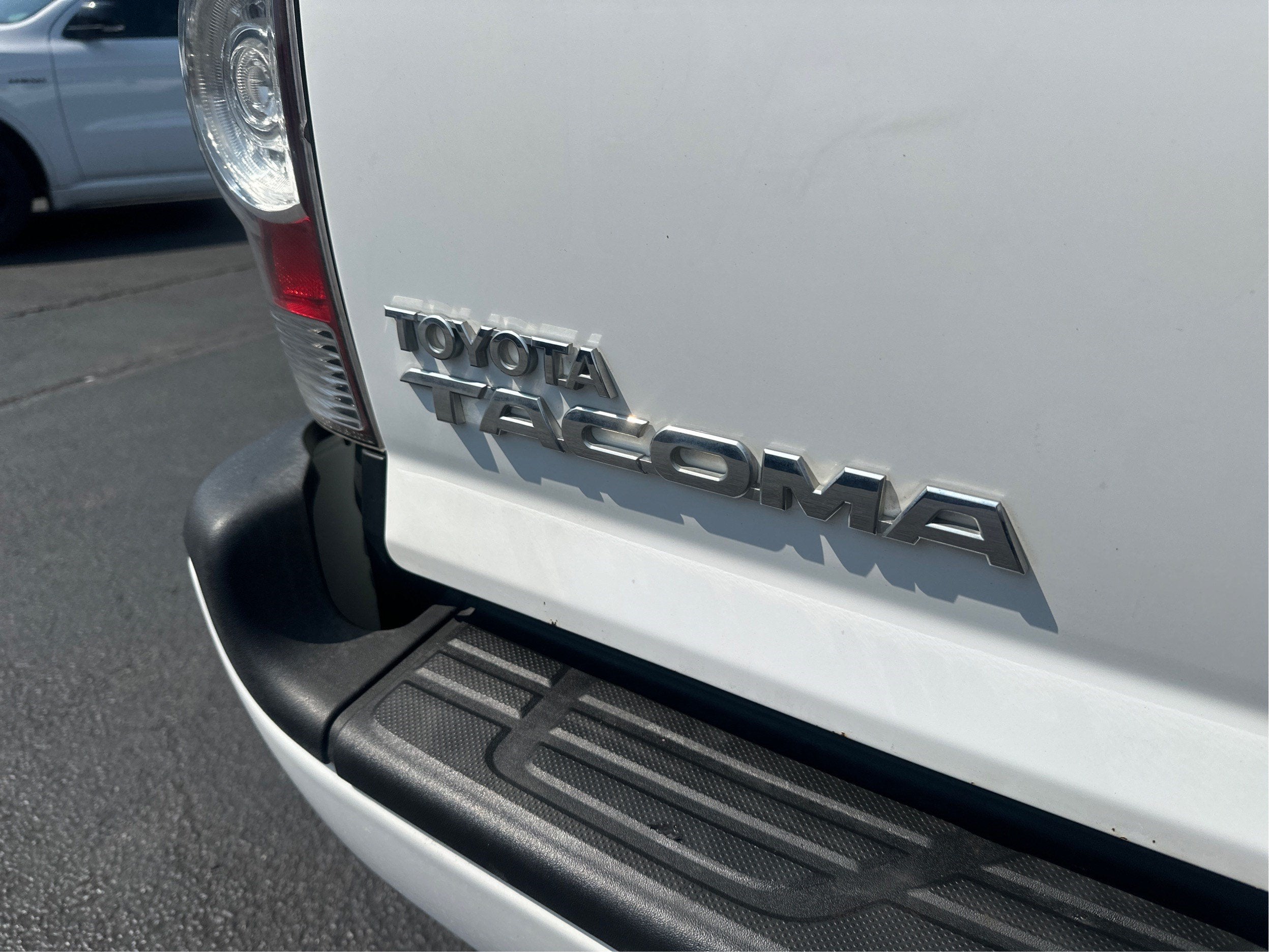 2013 Toyota Tacoma 4WD Double Cab LB V6 AT