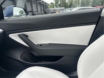 2019 Tesla Model 3 Performance