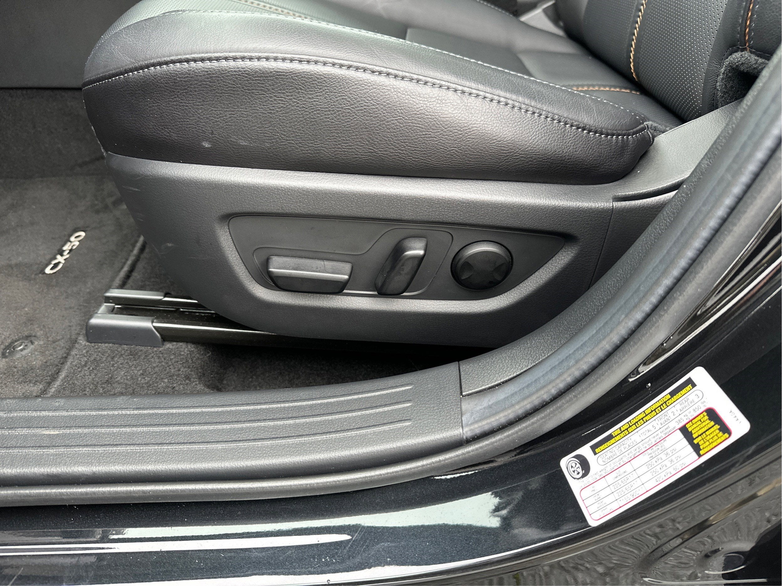 2025 Mazda Mazda CX-50 Hybrid Premium AWD