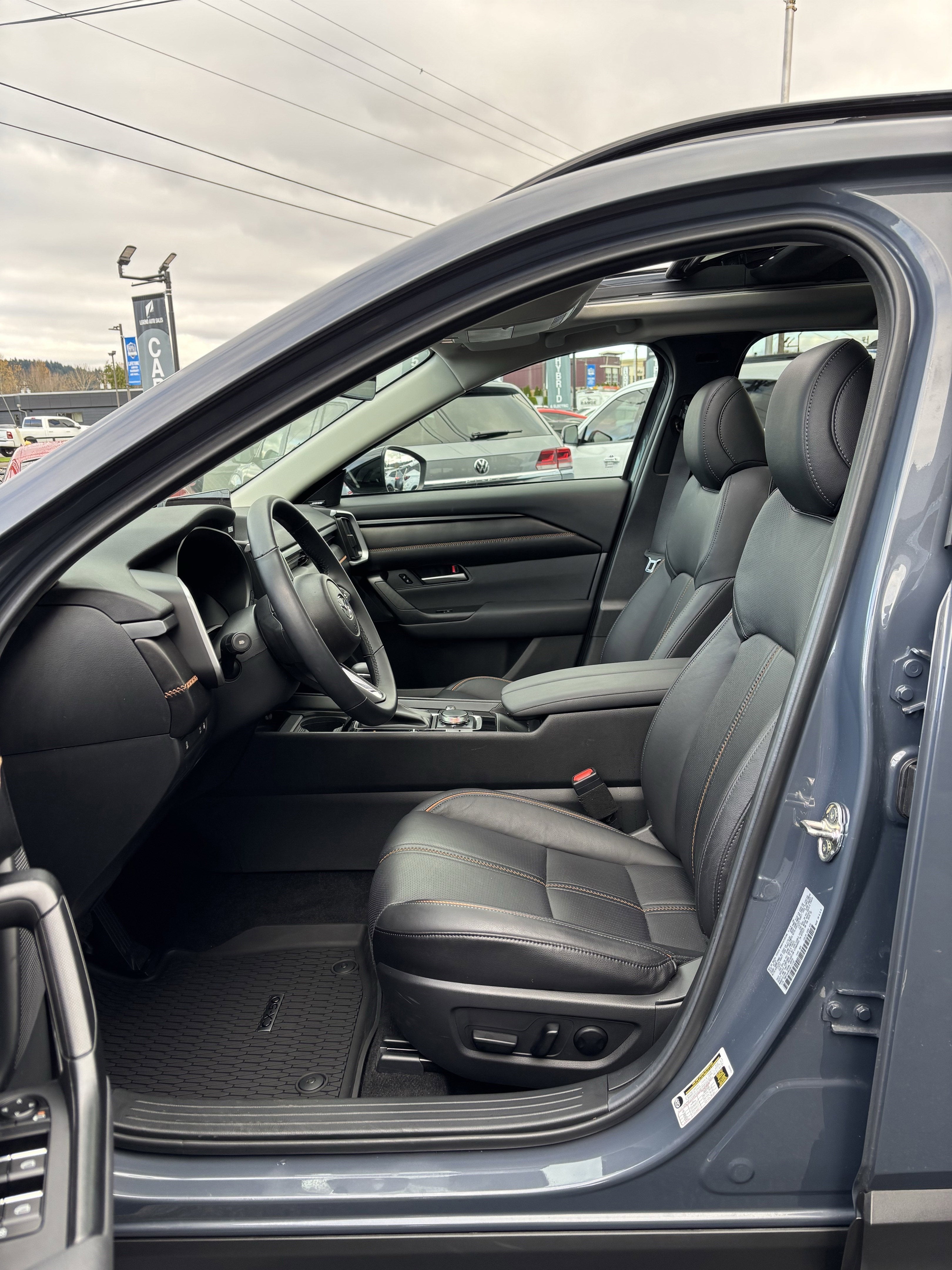 2025 Mazda Mazda CX-50 Hybrid Premium AWD