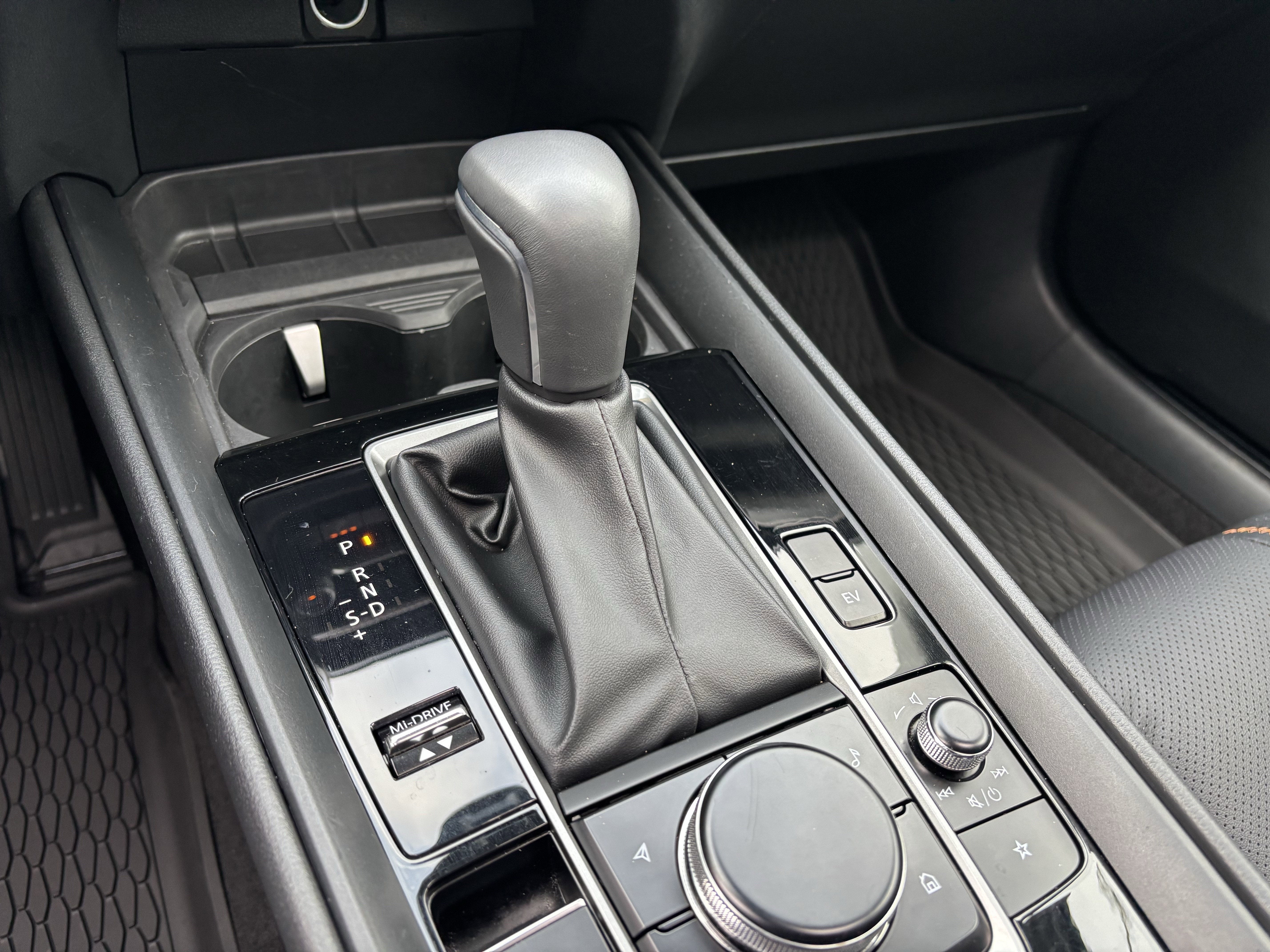 2025 Mazda Mazda CX-50 Hybrid Premium AWD