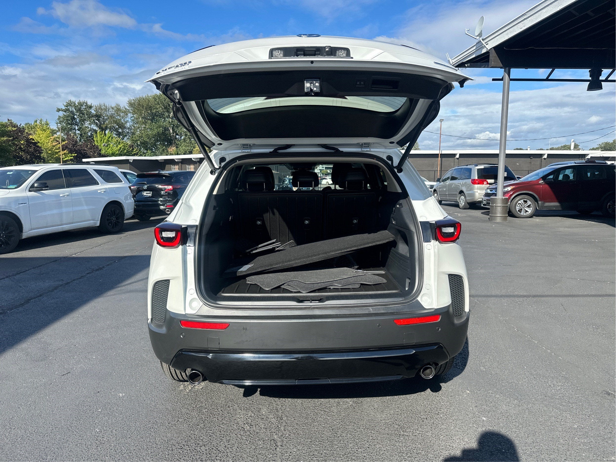 2026 Mazda Mazda CX-50 Hybrid Premium AWD