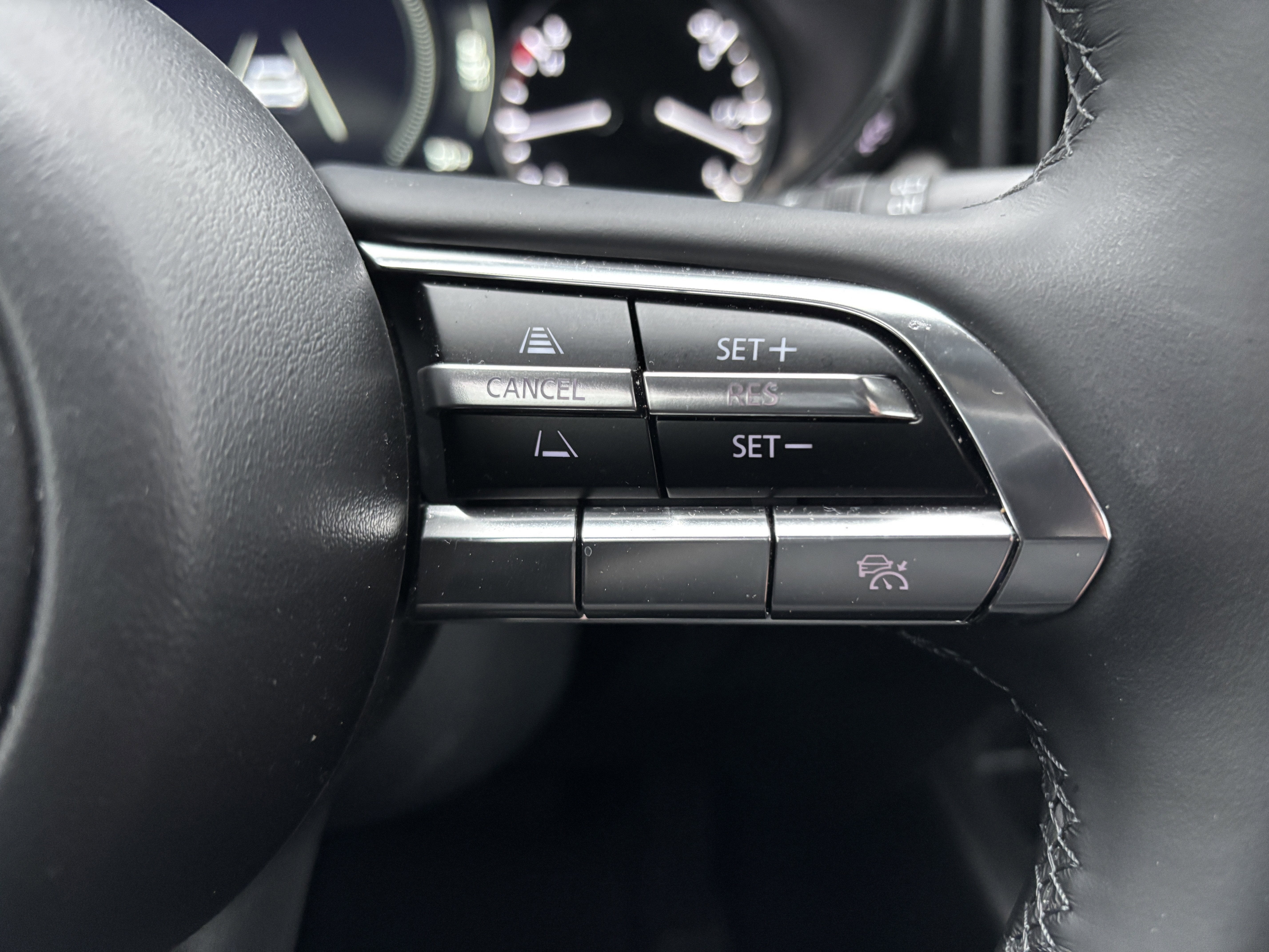 2025 Mazda Mazda CX-50 Hybrid Premium AWD