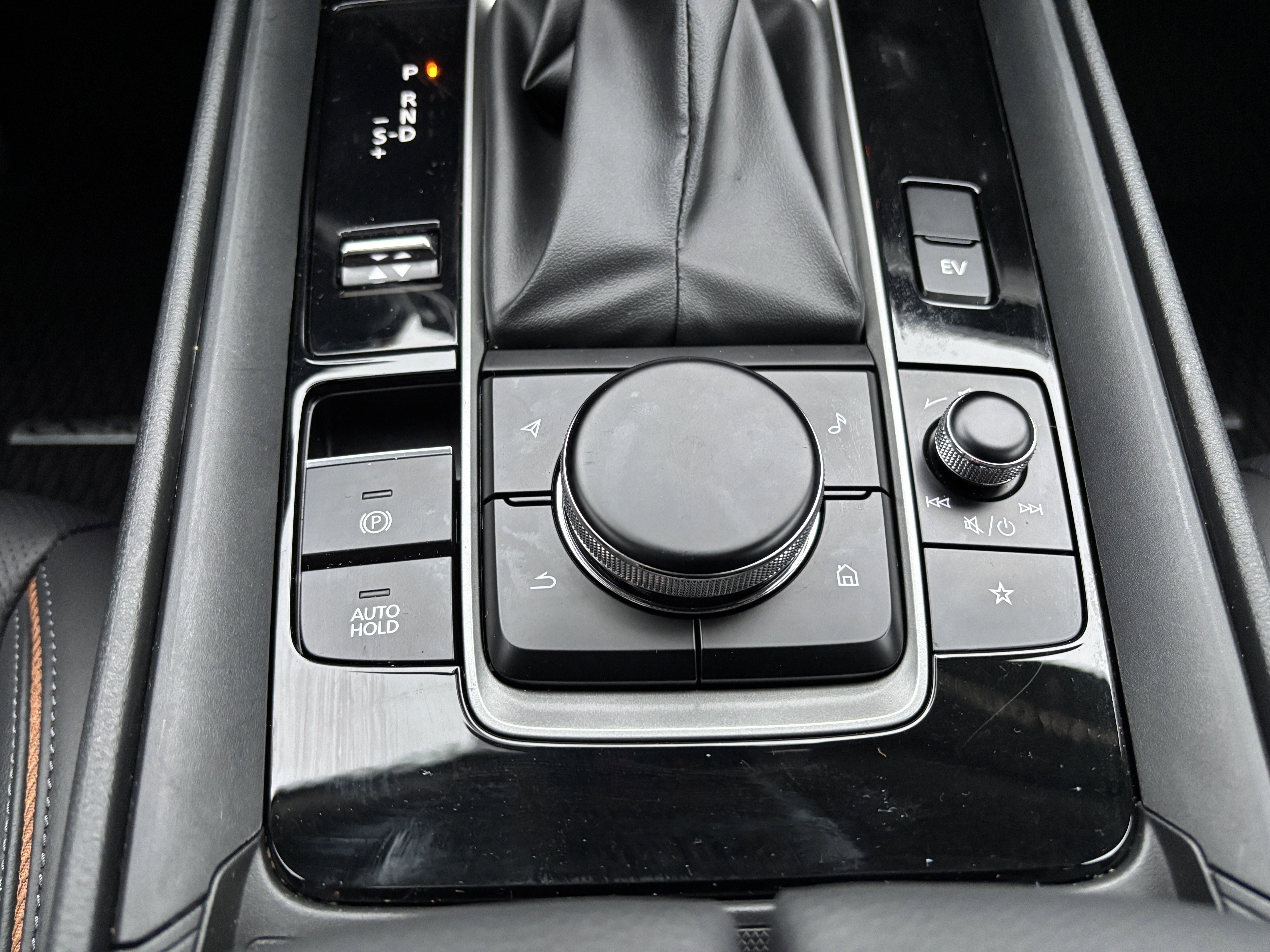 2025 Mazda Mazda CX-50 Hybrid Premium AWD