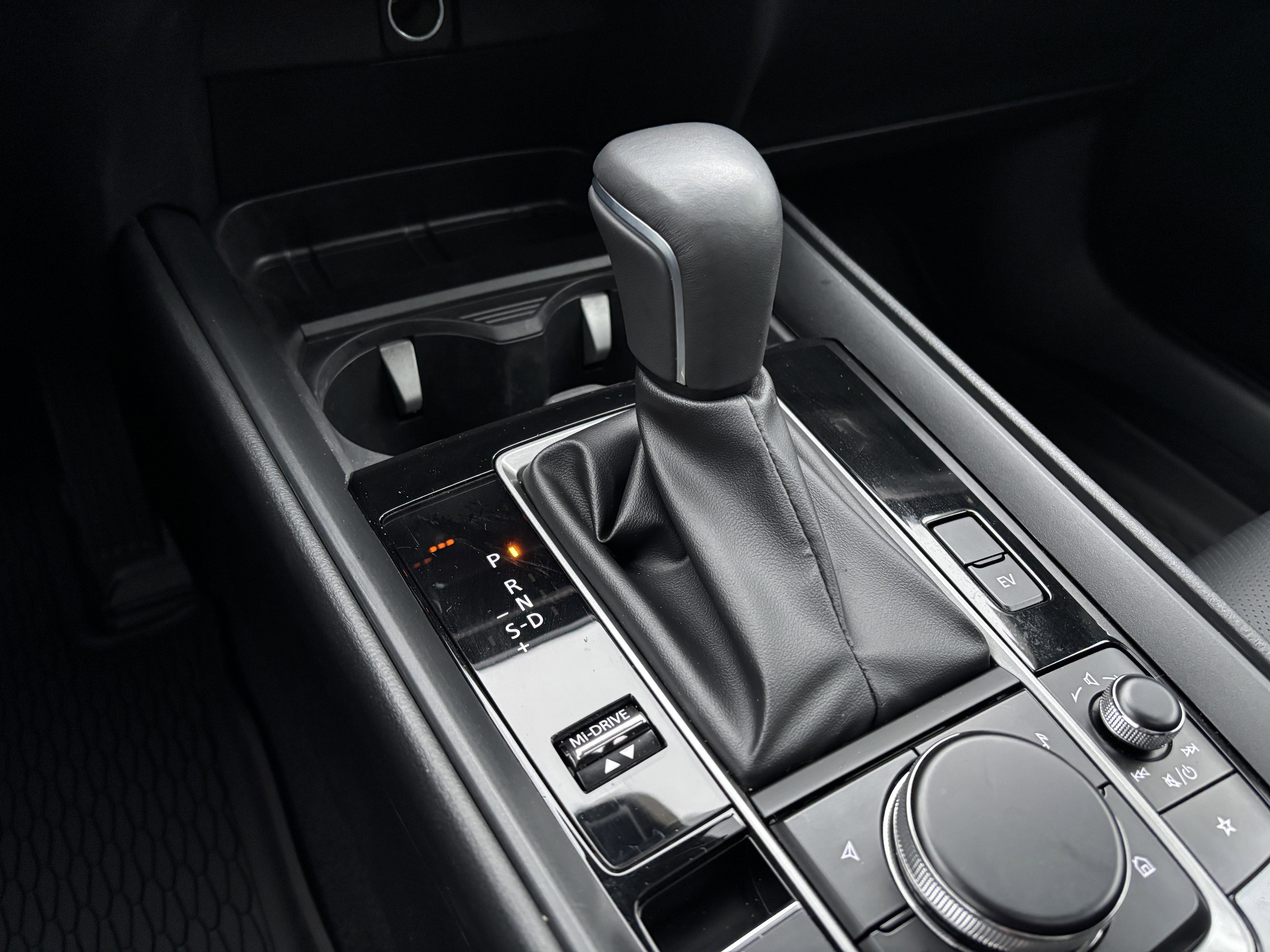 2025 Mazda Mazda CX-50 Hybrid Premium AWD