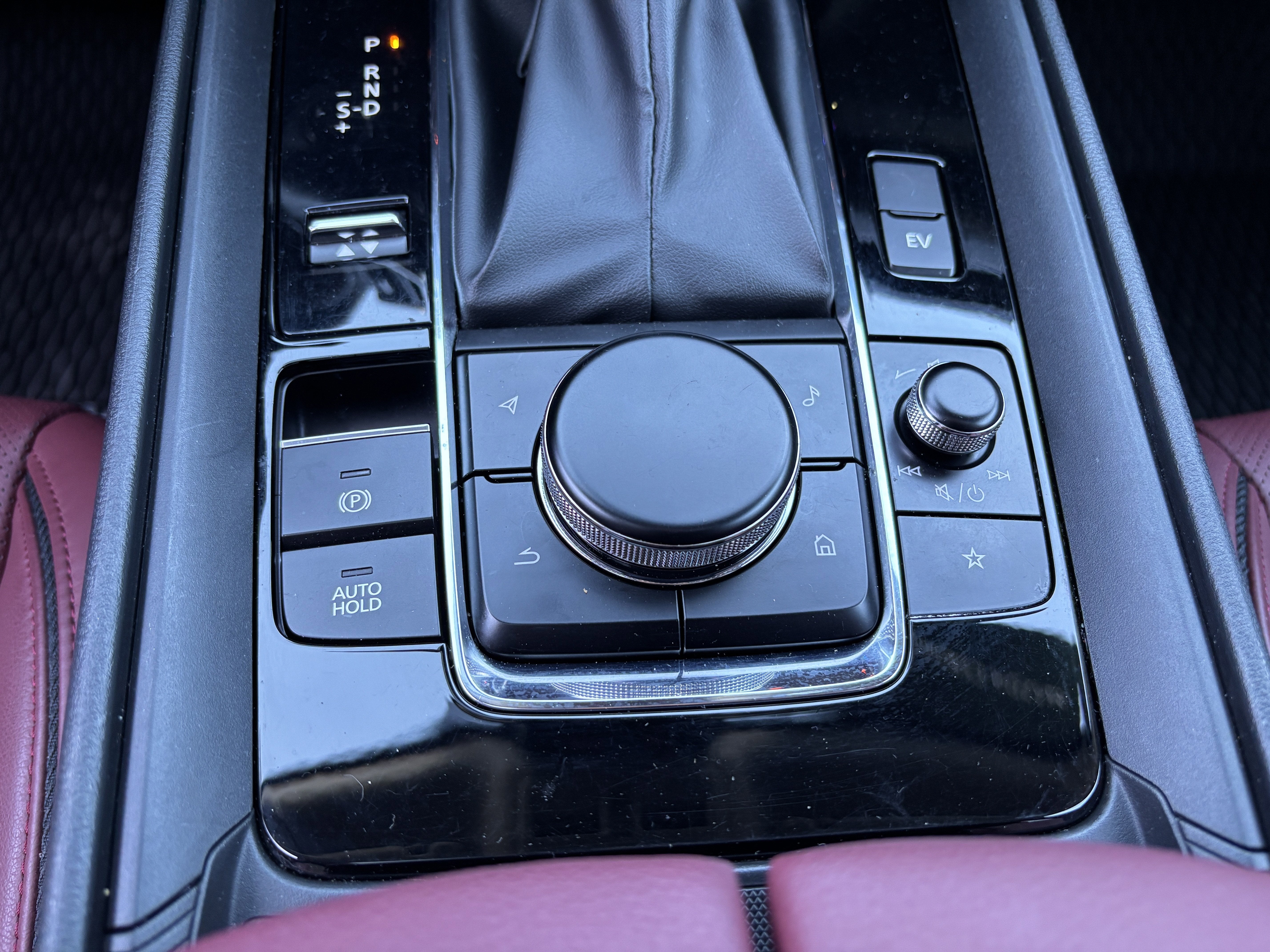 2025 Mazda Mazda CX-50 Hybrid Premium Plus AWD