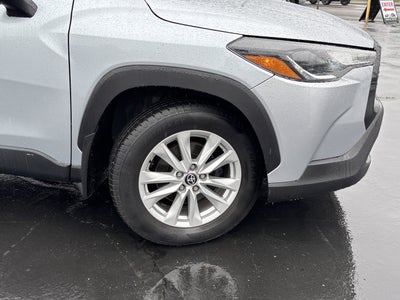 2023 Toyota Corolla Cross LE 4WD
