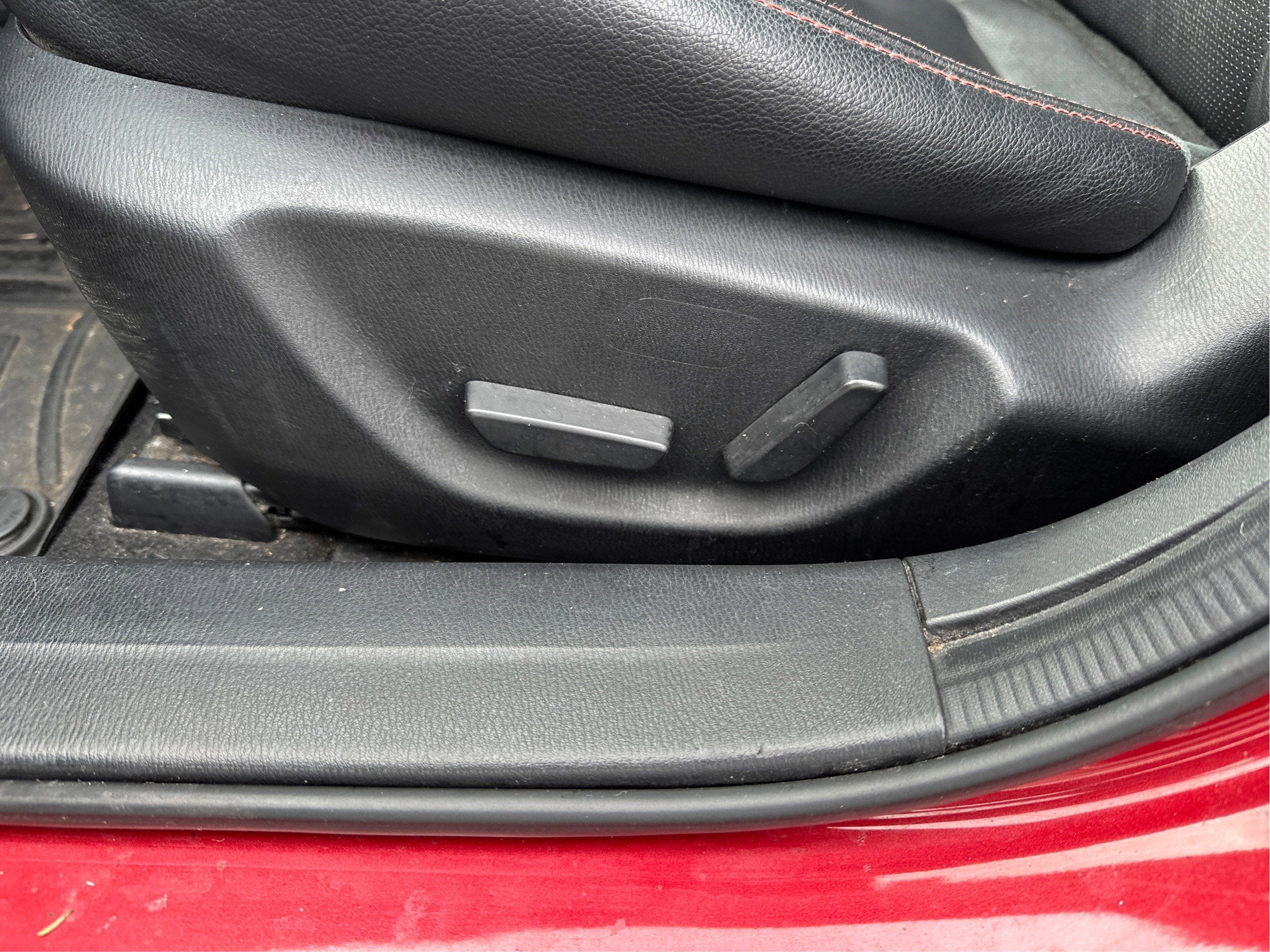 2014 Mazda Mazda3 s Grand Touring