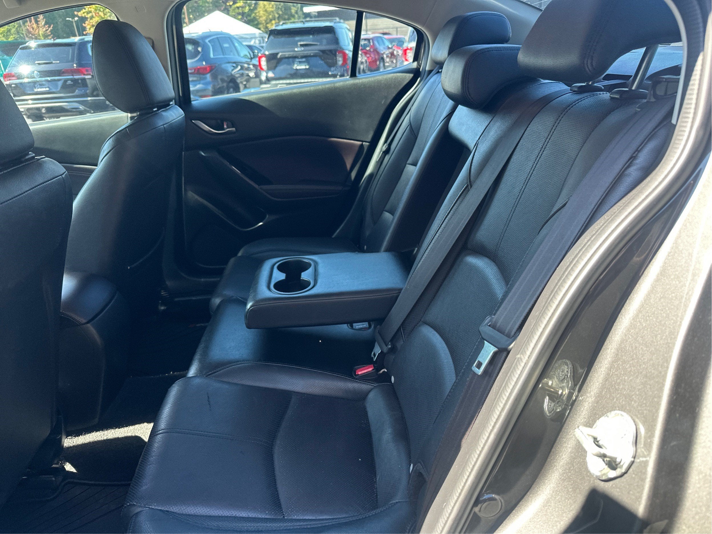 2017 Mazda Mazda3 4-Door Grand Touring