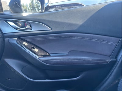 2017 Mazda Mazda3 4-Door Grand Touring