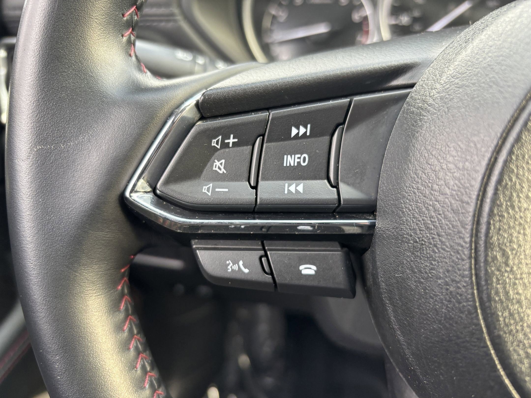 2025 Mazda Mazda CX-5 2.5 S Carbon Edition AWD