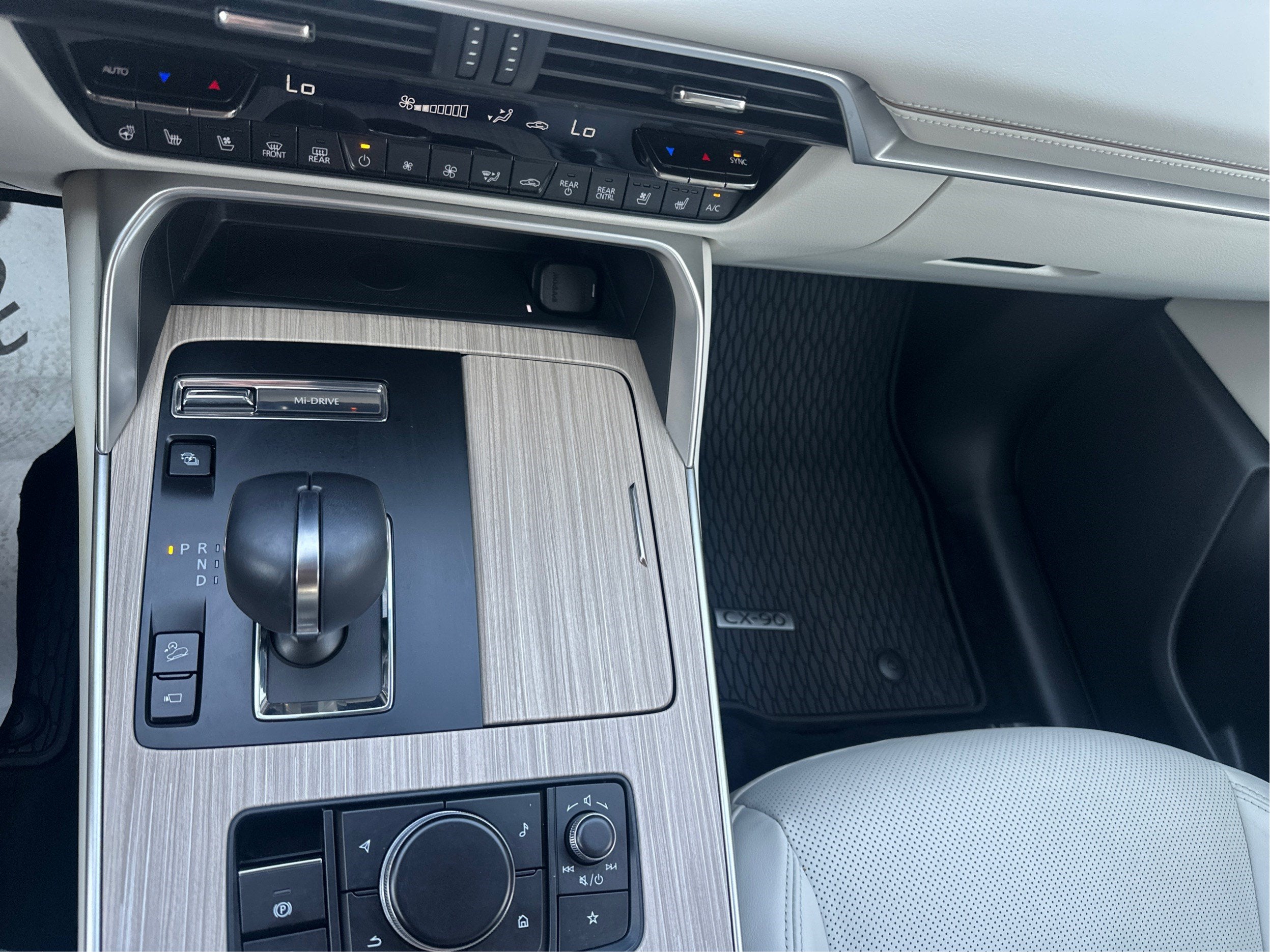 2025 Mazda Mazda CX-90 PHEV Premium Plus Package