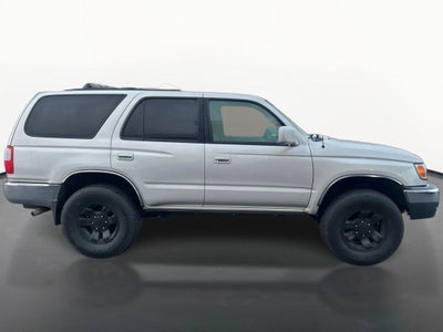 1999 Toyota 4Runner SR5