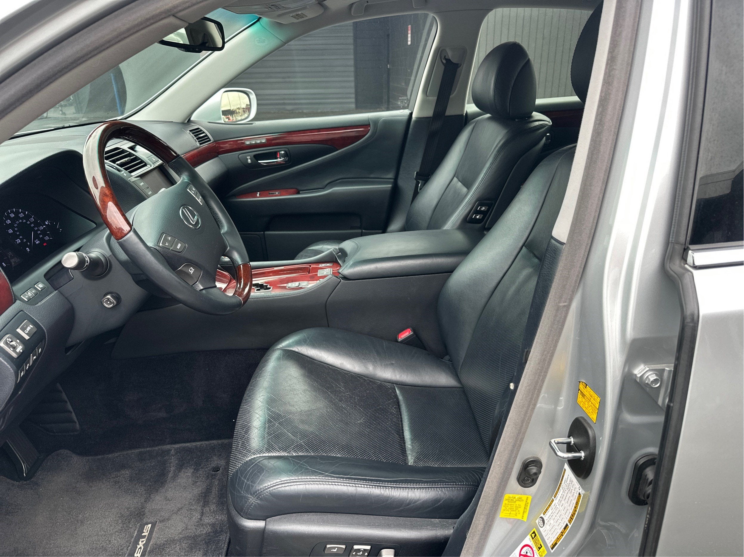 2012 Lexus LS 460 Sedan AWD