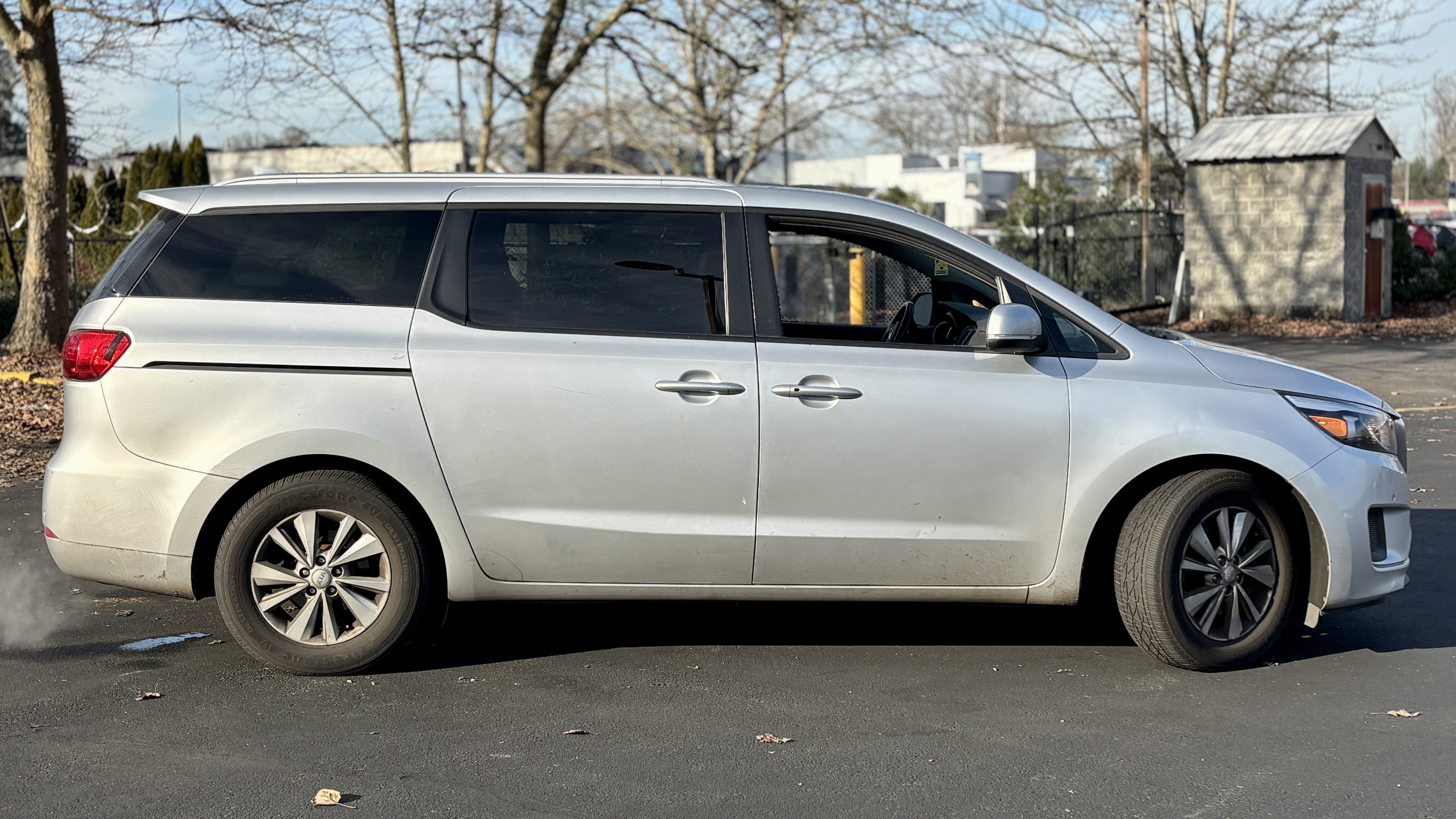 2017 Kia Sedona LX