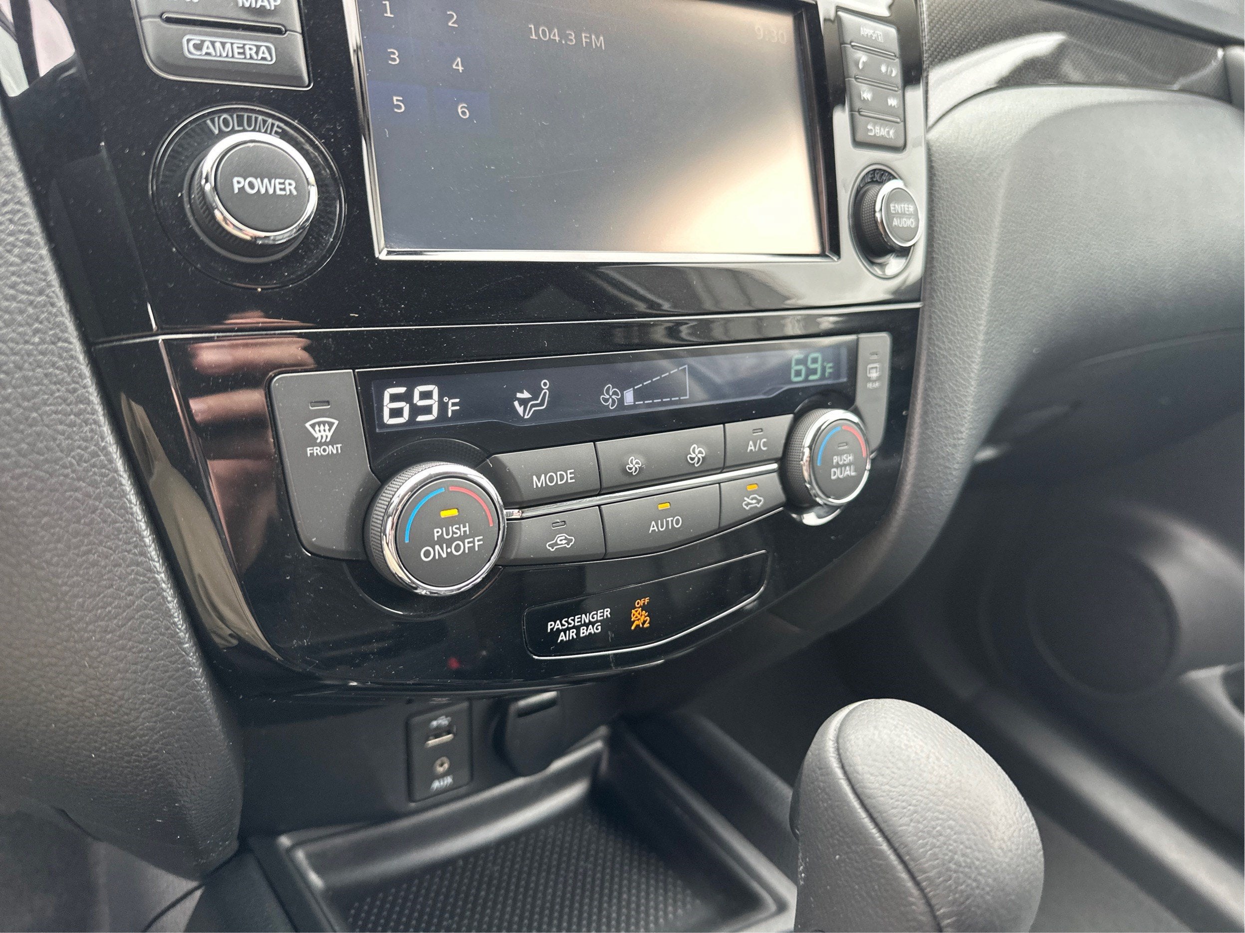 2016 Nissan Rogue SL AWD