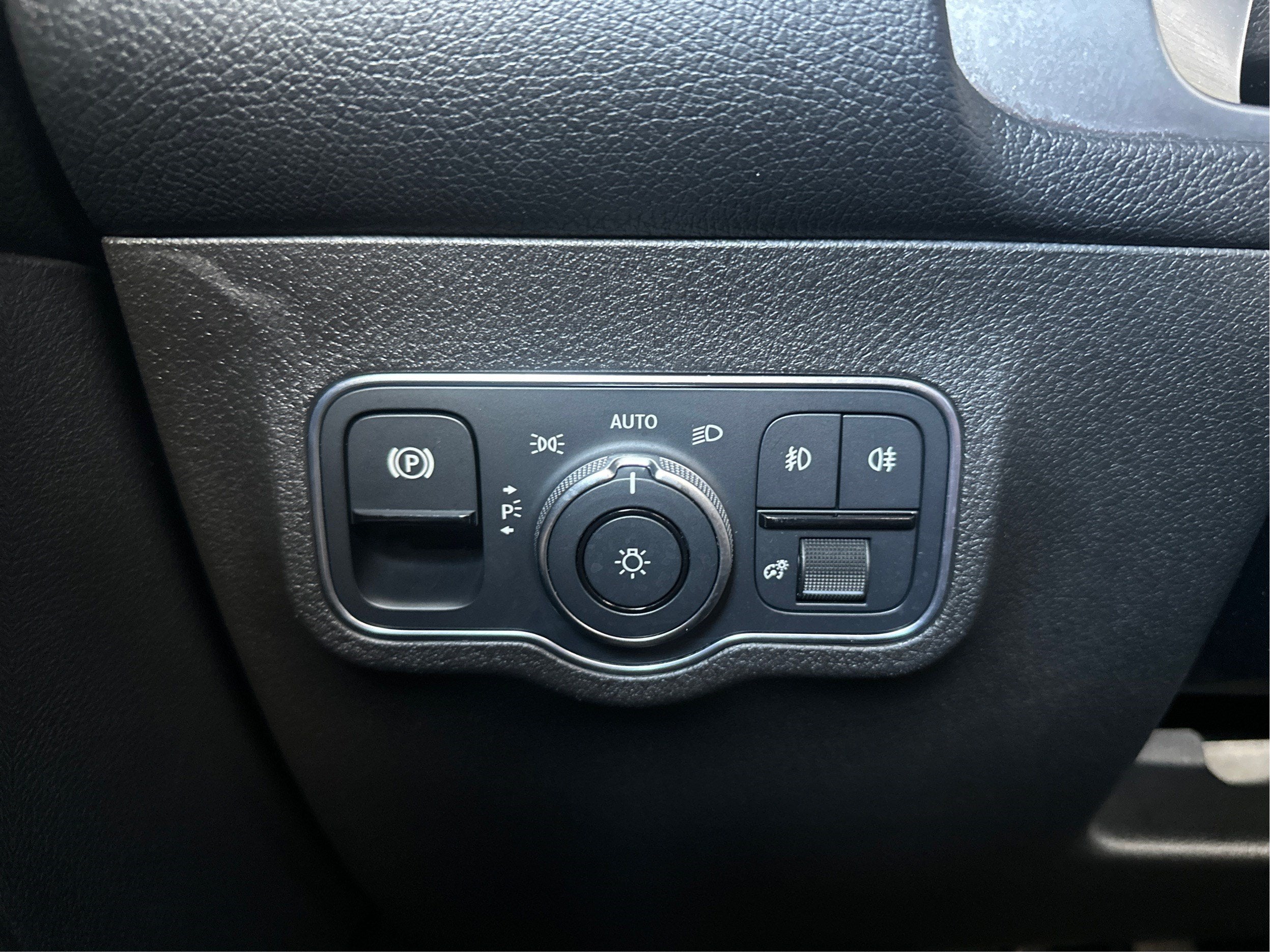 2021 Mercedes-Benz GLB GLB 250