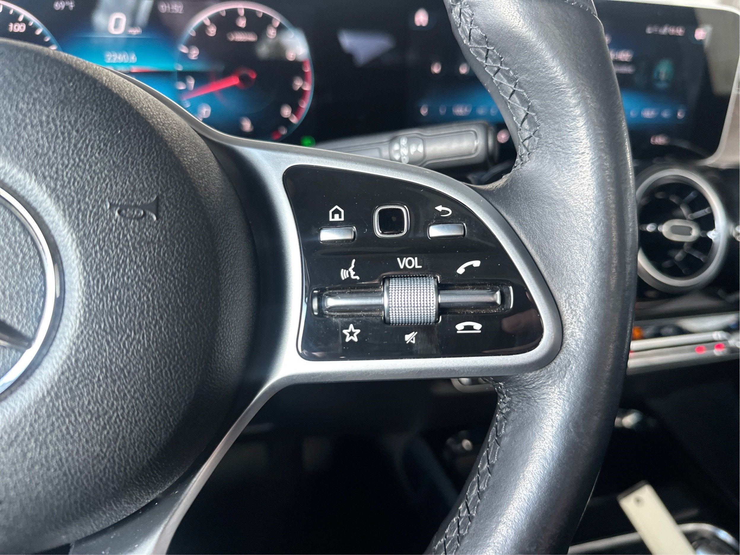 2021 Mercedes-Benz GLB GLB 250
