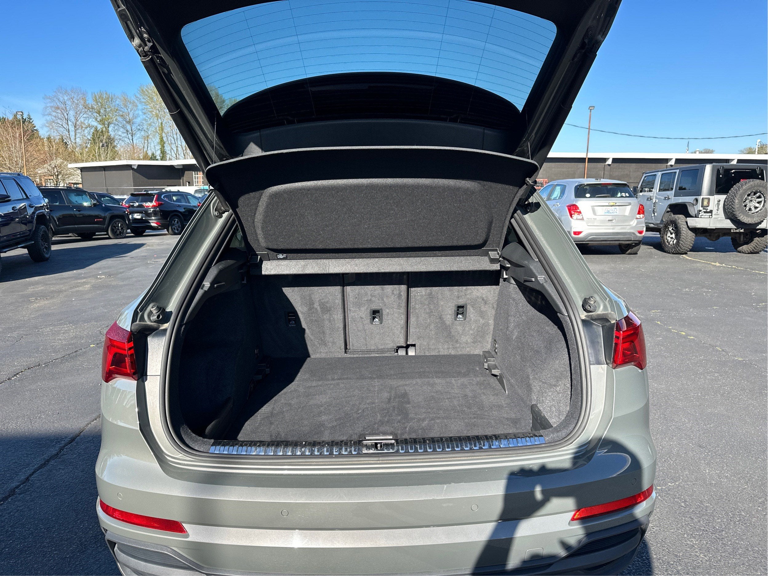 2025 Audi Q3 S line Premium