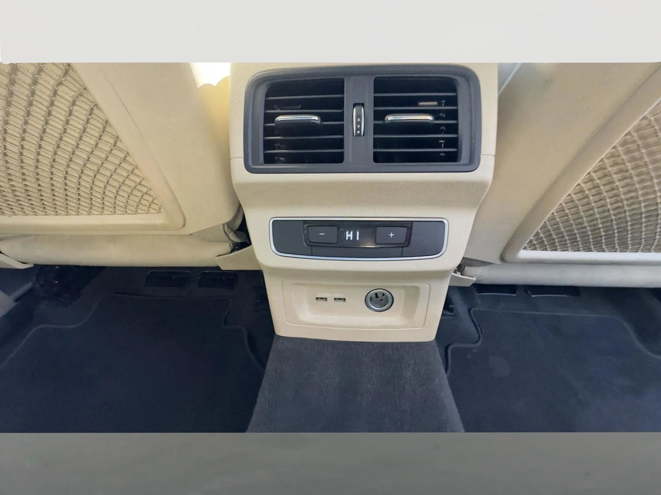 2022 Audi Q5 S line Premium Plus