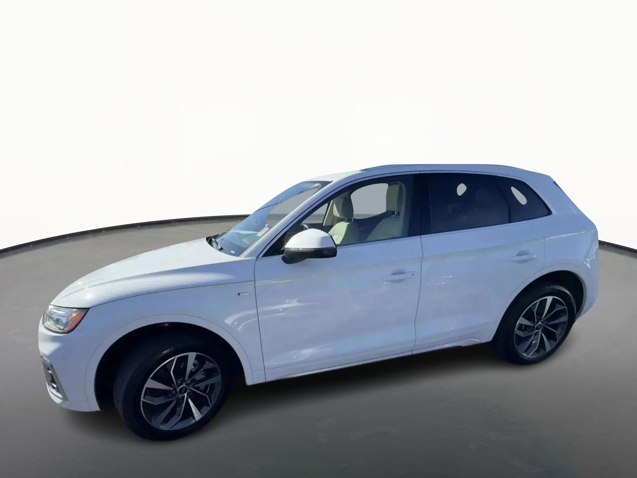 2022 Audi Q5 S line Premium Plus