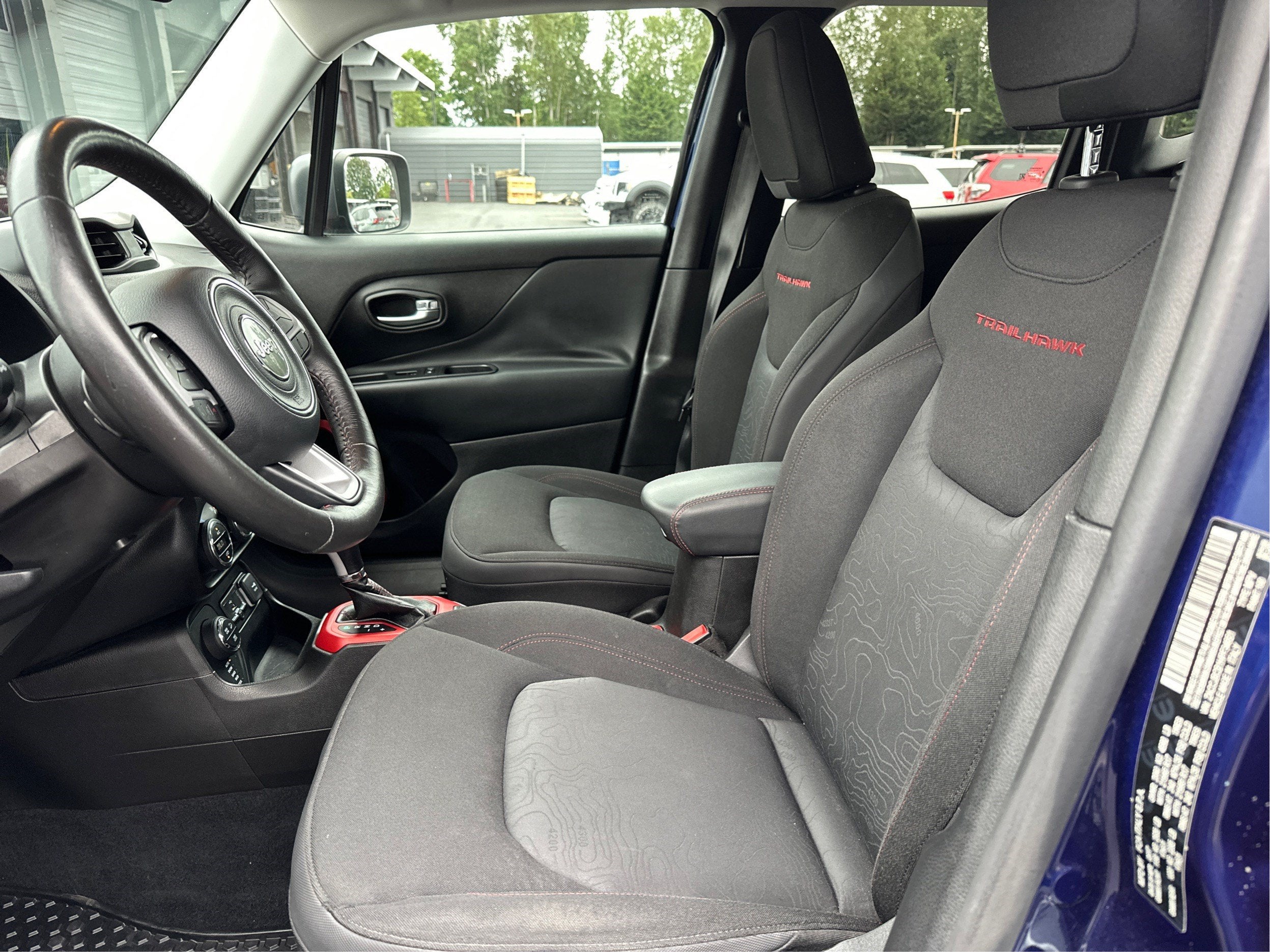 2017 Jeep Renegade Trailhawk