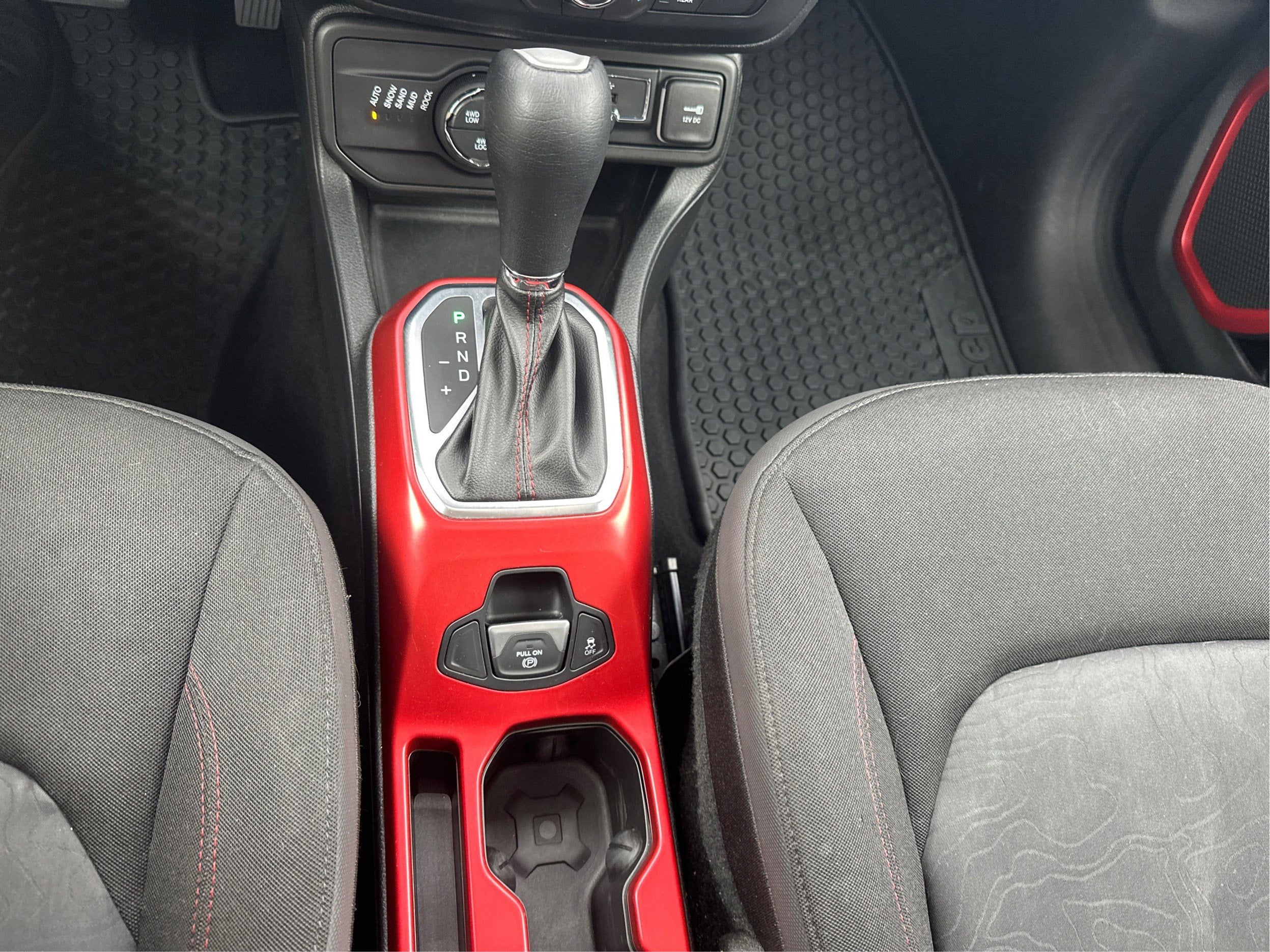 2018 Jeep Renegade Trailhawk 4WD