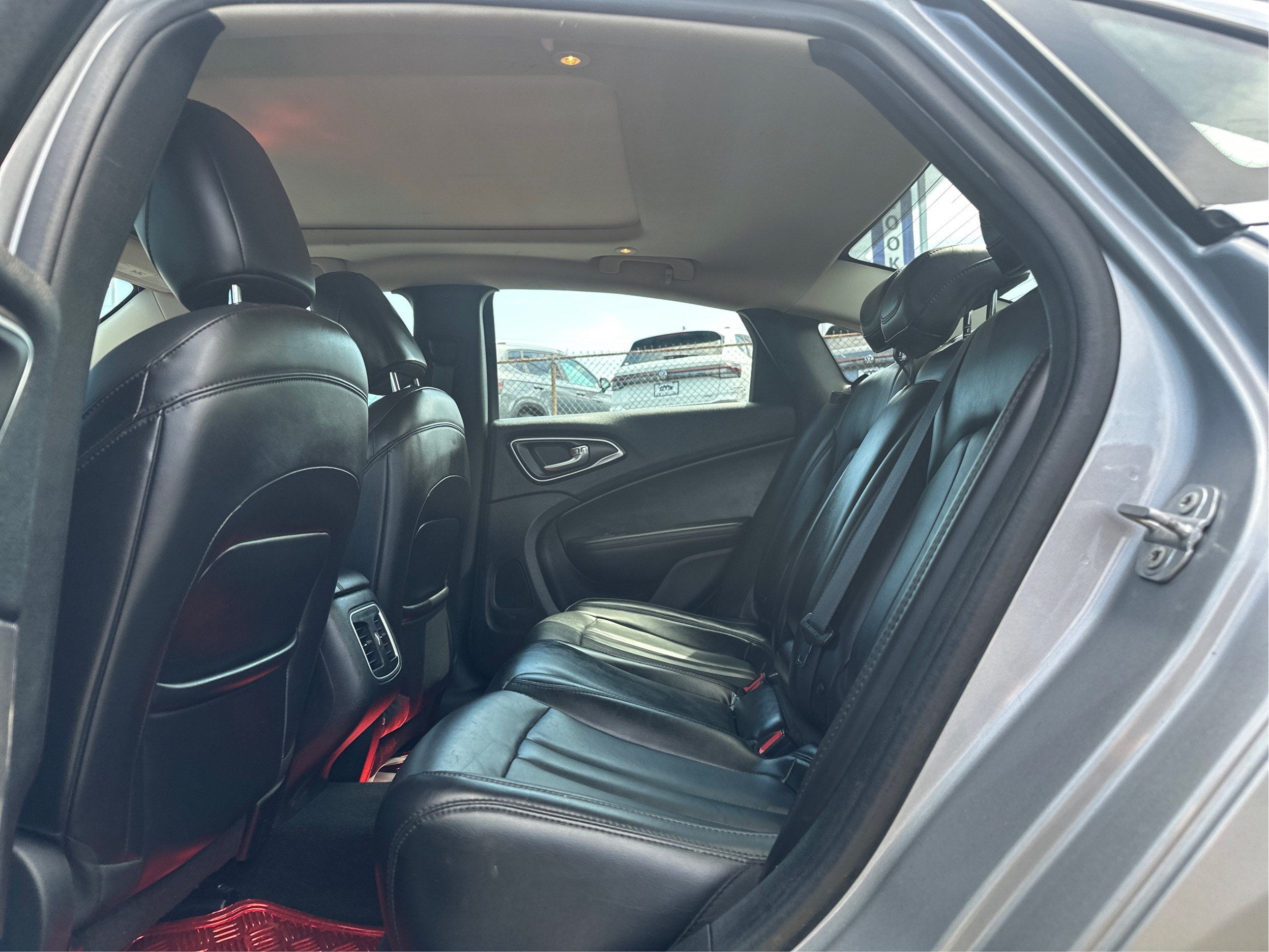 2016 Chrysler 200 C Platinum