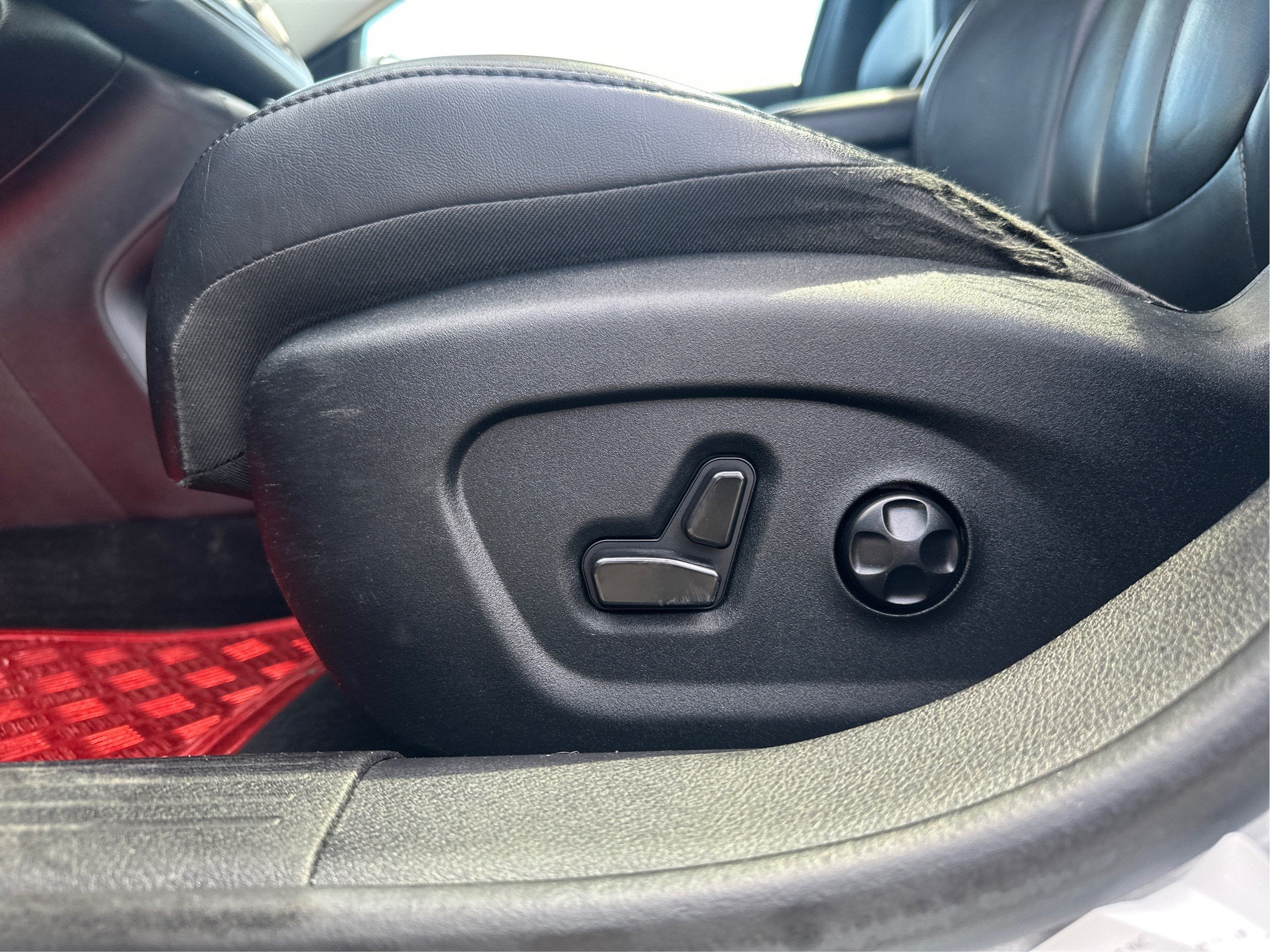 2016 Chrysler 200 C Platinum