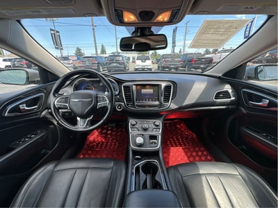 2016 Chrysler 200 C Platinum
