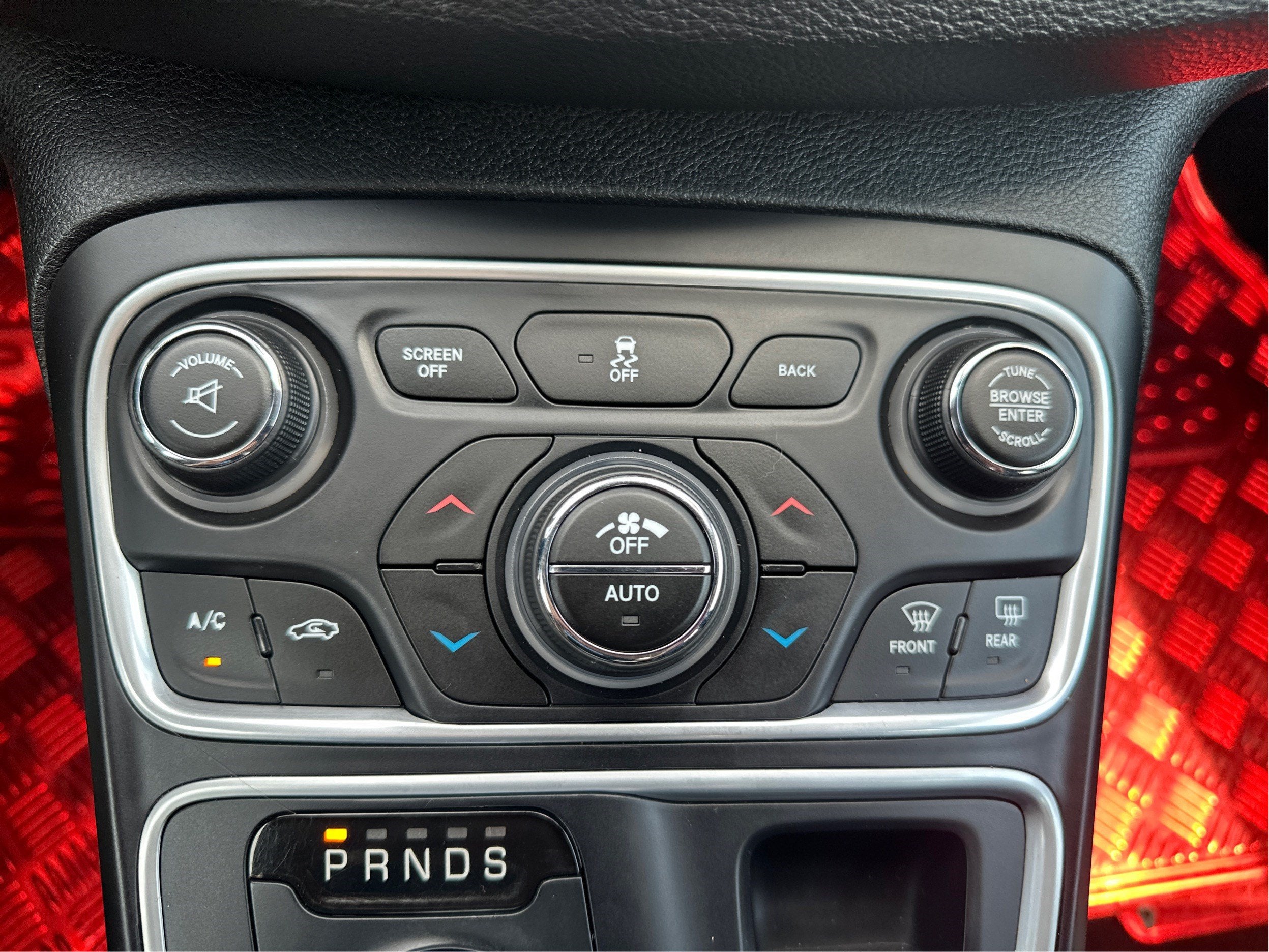 2016 Chrysler 200 C Platinum