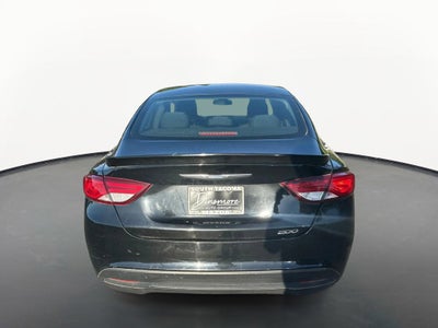 2016 Chrysler 200 LX