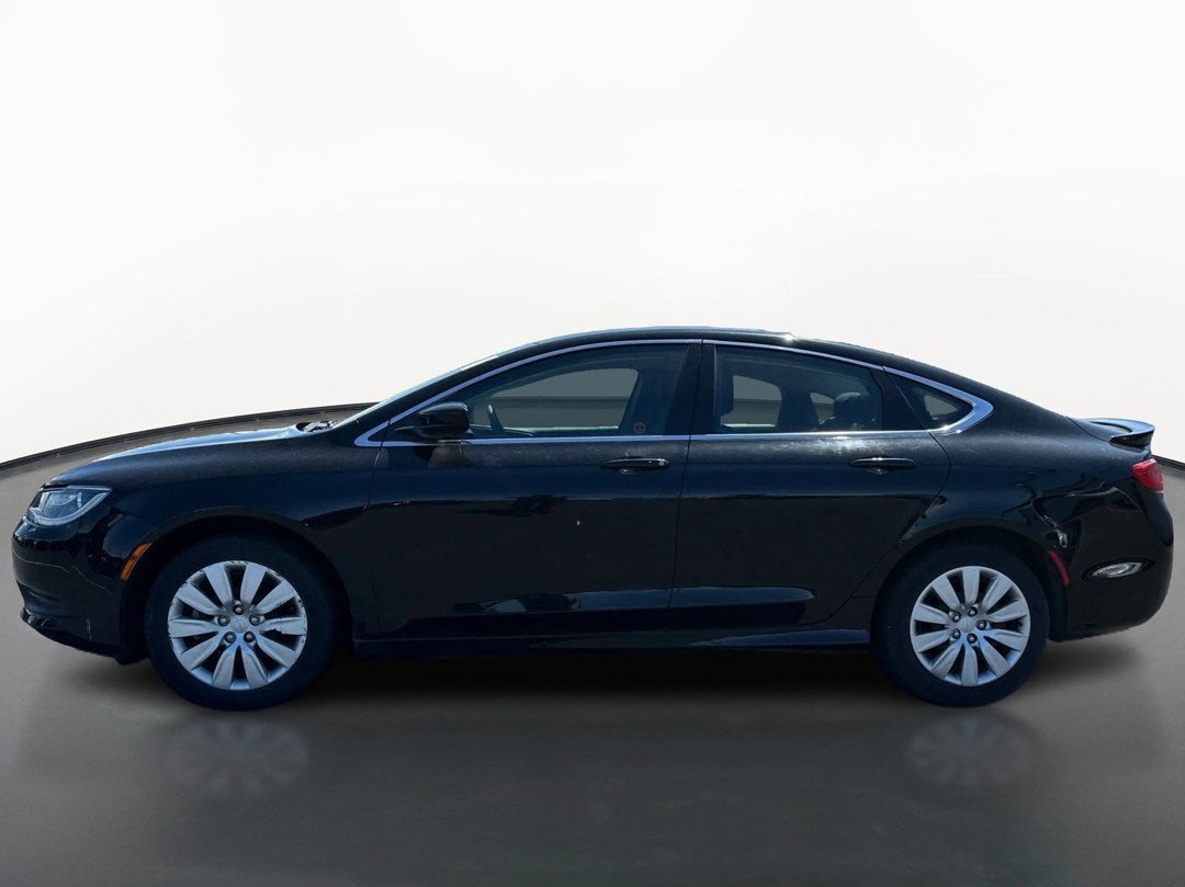 2016 Chrysler 200 LX