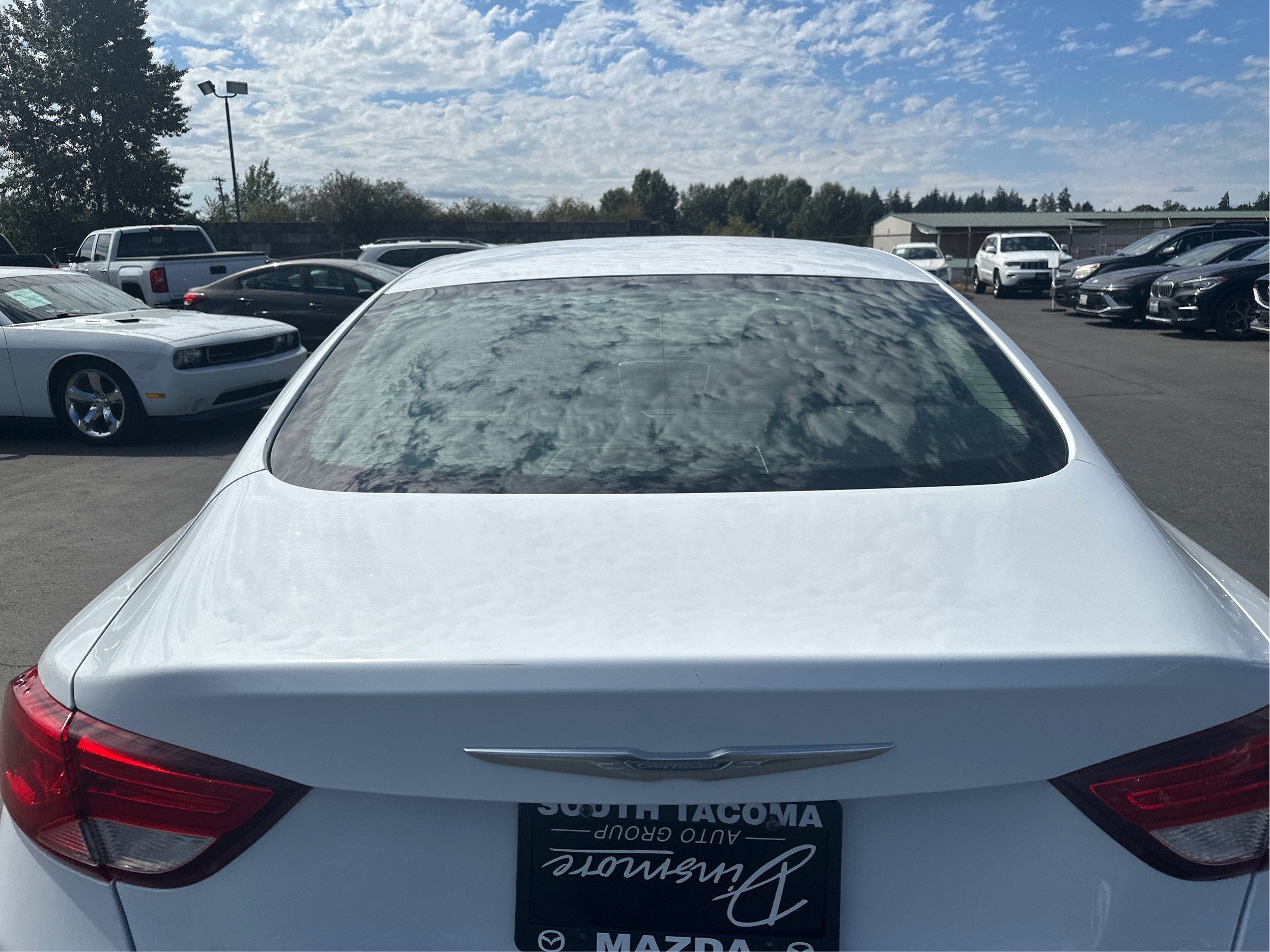 2016 Chrysler 200 LX